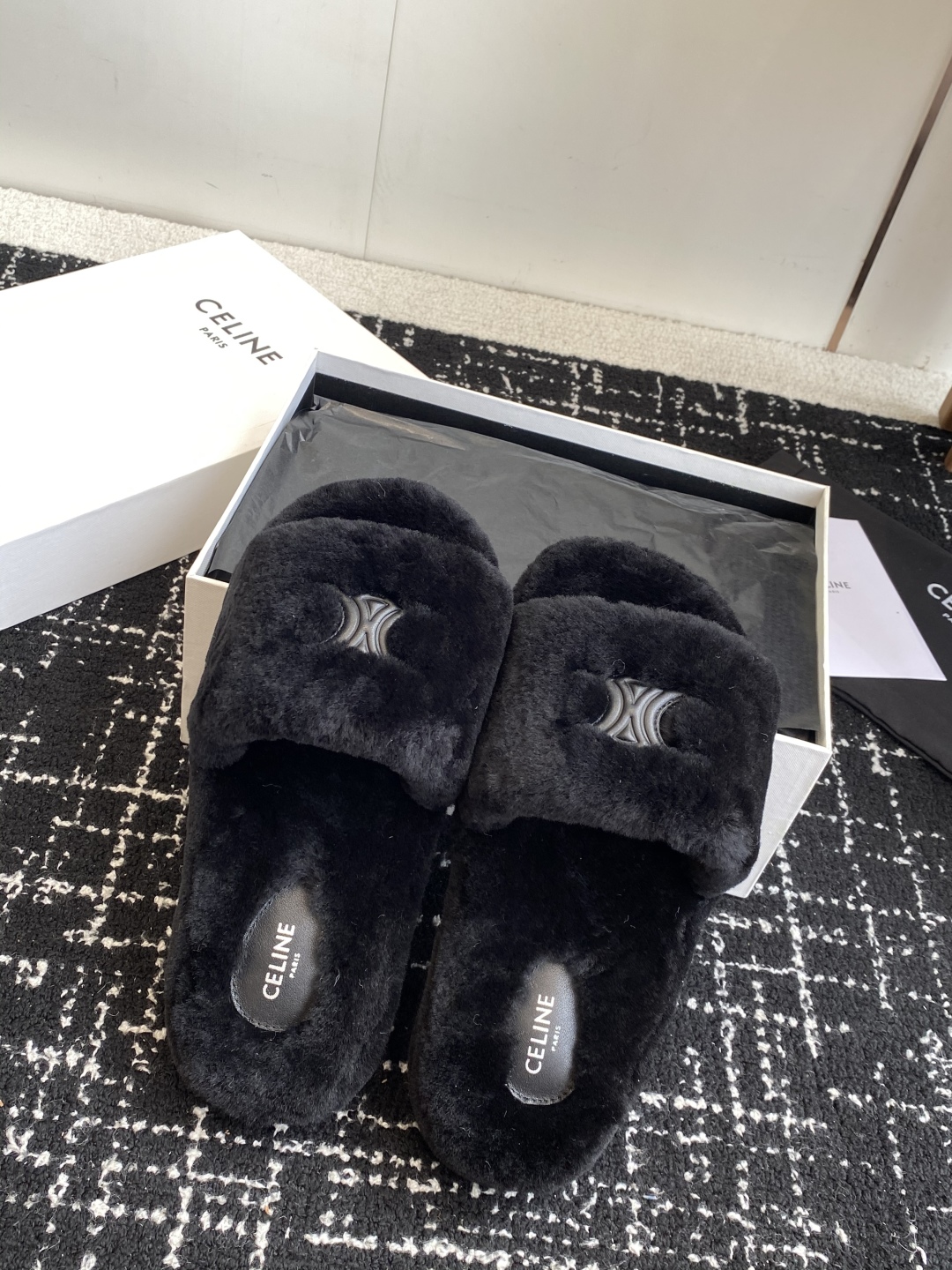 Celine Women's Shearling Wool Slip-On Slippers - Cozy & Stylish 5 cmp i1757435191578 9343 0 3