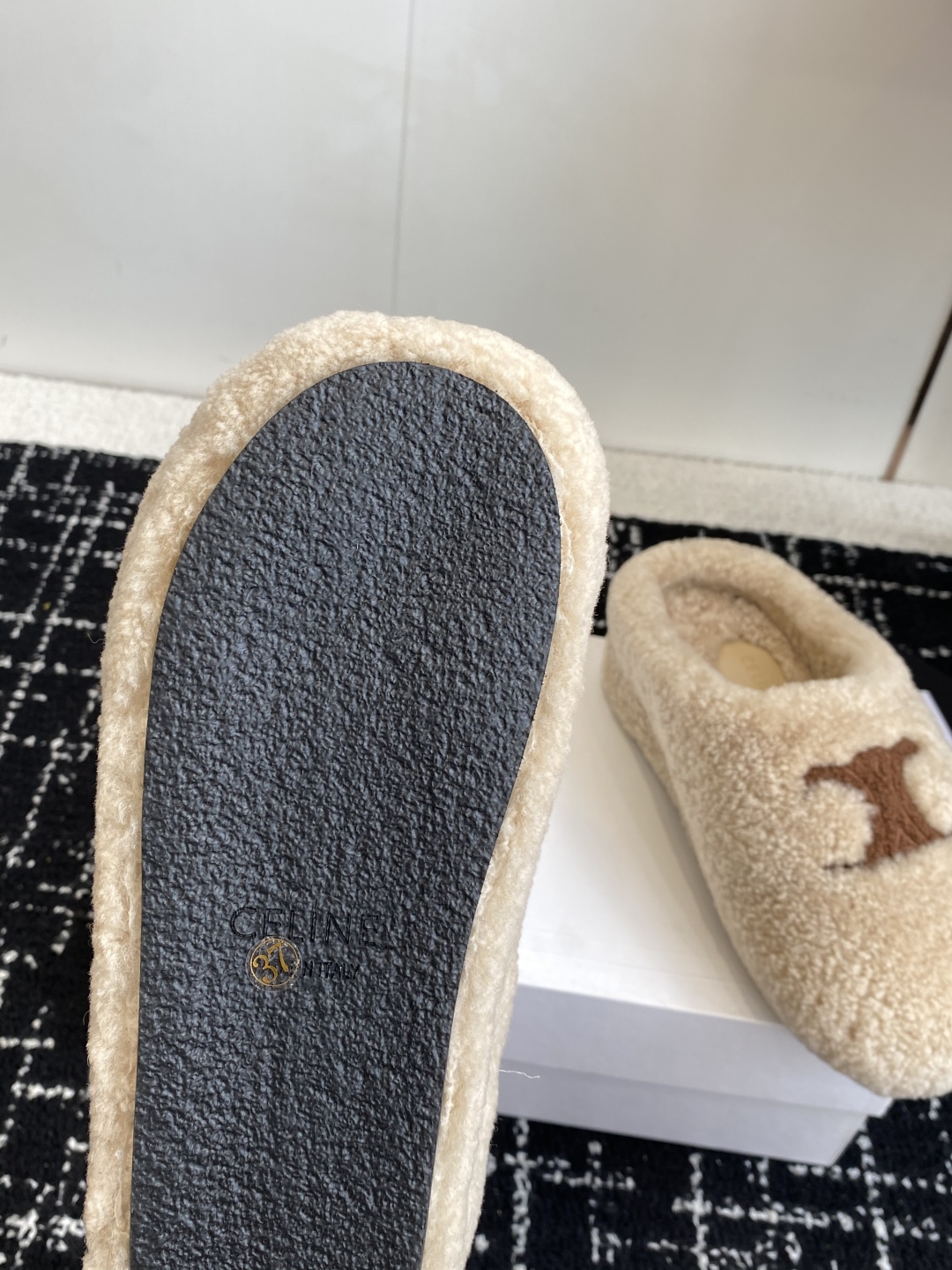 Celine Women's Shearling Wool Slip-On Slippers - Cozy & Stylish 10 cmp i1757435290615 6515 0 8