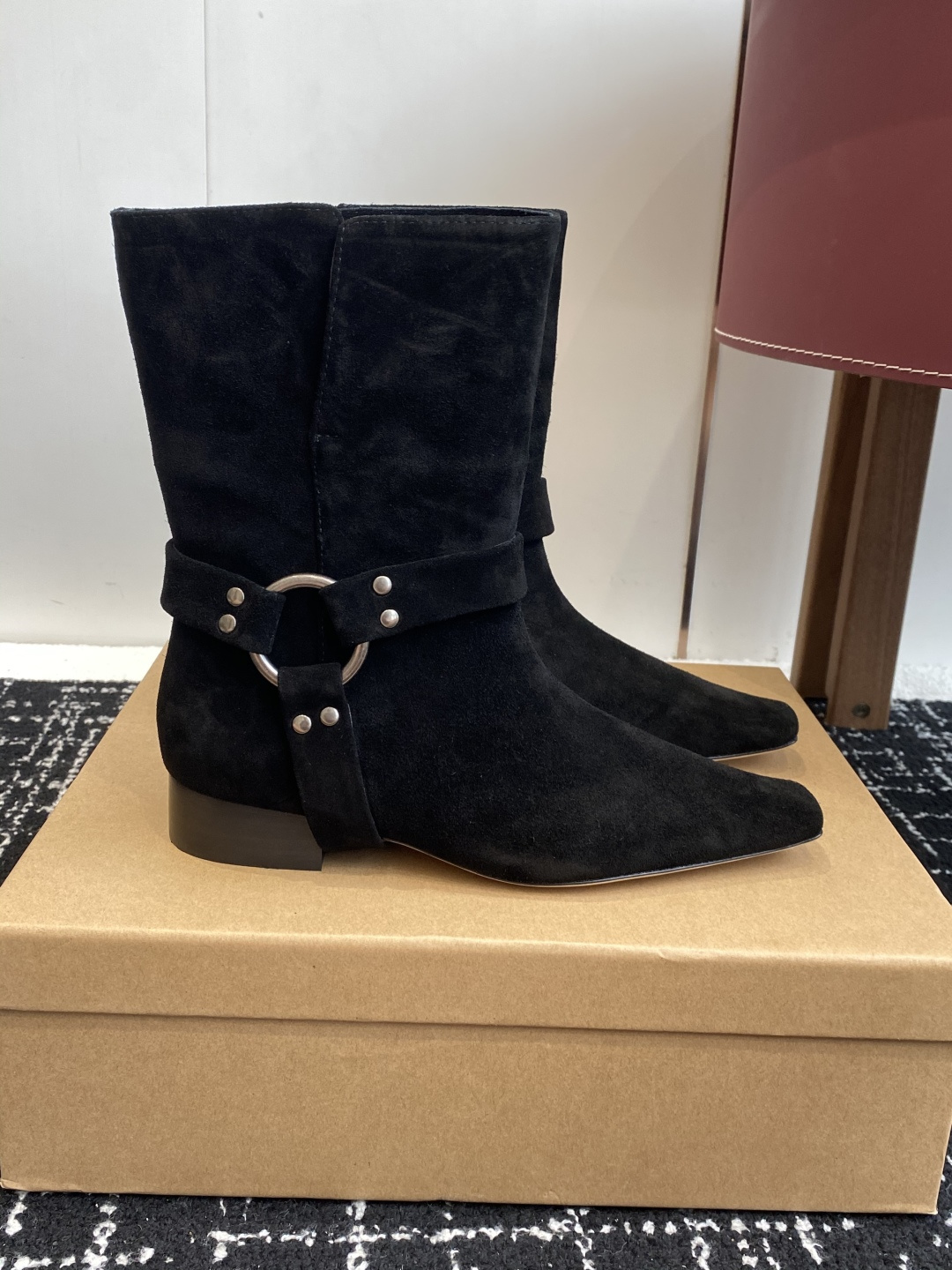 代购级韩国 shop weare 25ss 小方头短靴鞋面高丝光小牛麂皮 小牛皮，内里水染牛皮，意大利真