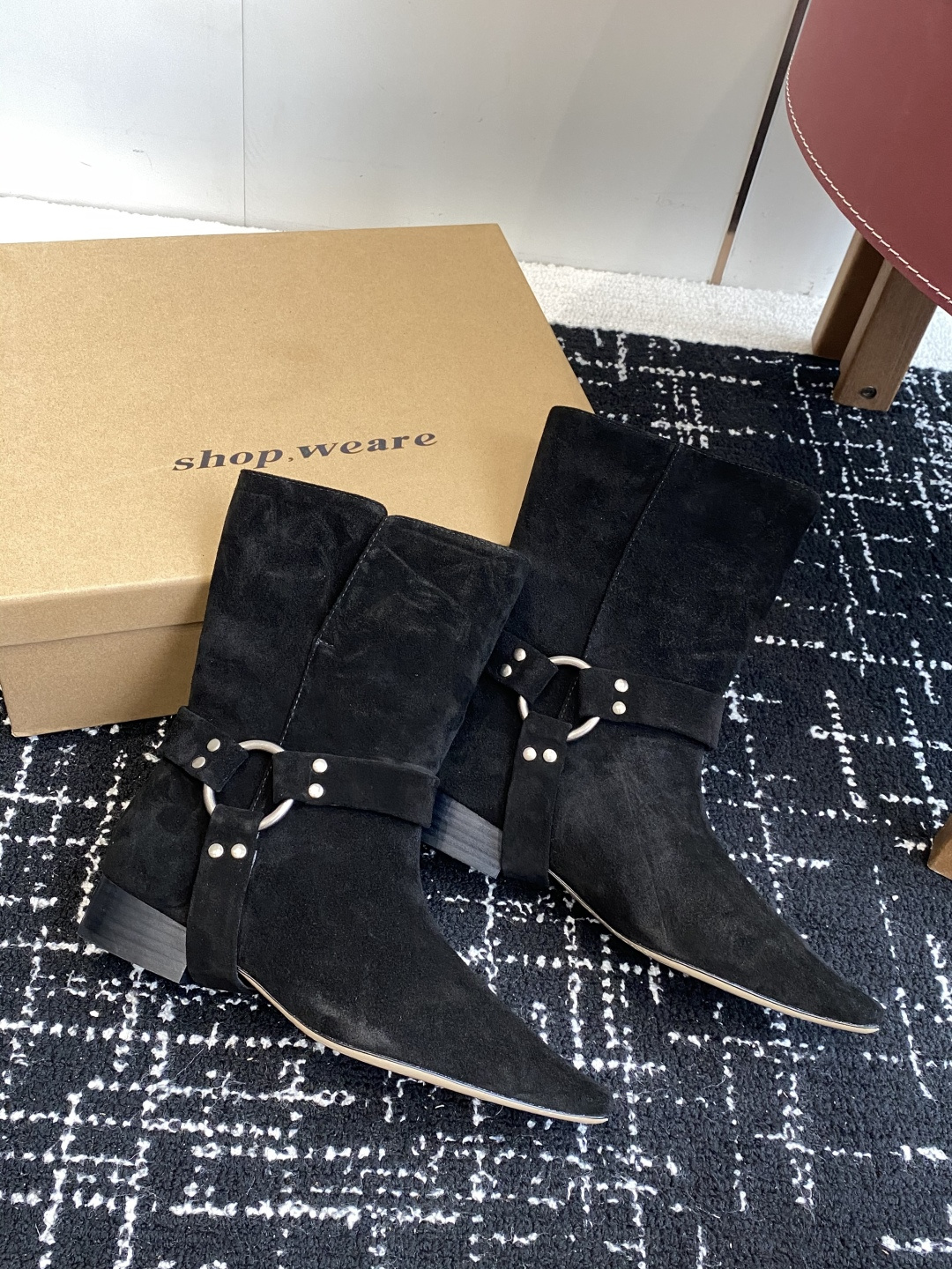 代购级韩国 shop weare 25ss 小方头短靴鞋面高丝光小牛麂皮 小牛皮，内里水染牛皮，意大利真