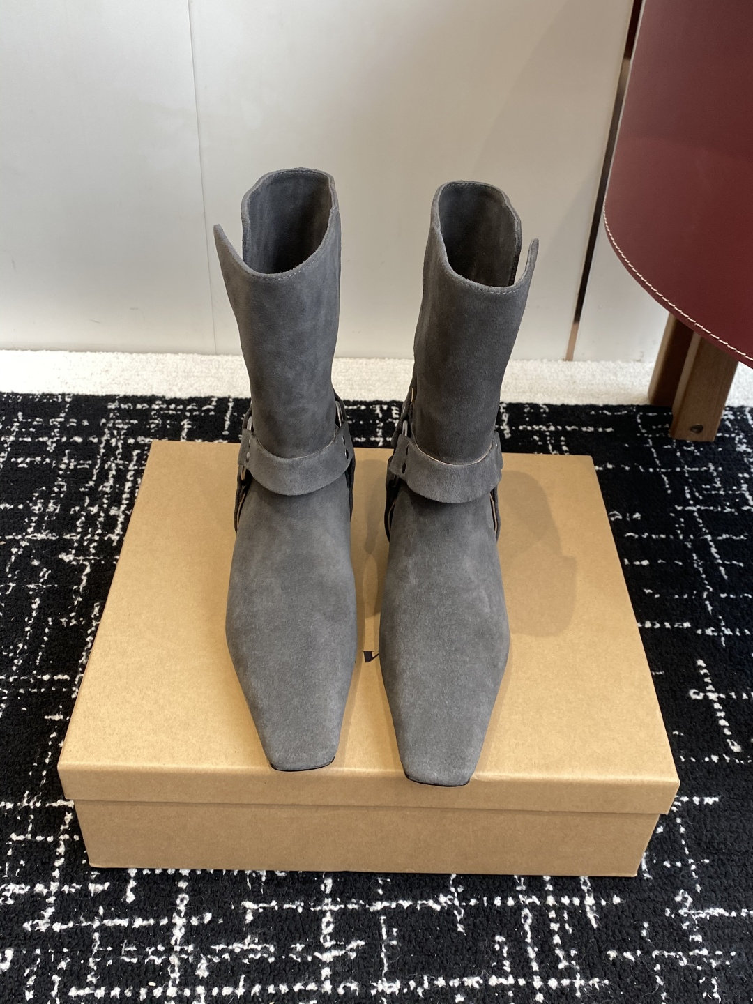 代购级韩国 shop weare 25ss 小方头短靴鞋面高丝光小牛麂皮 小牛皮，内里水染牛皮，意大利真