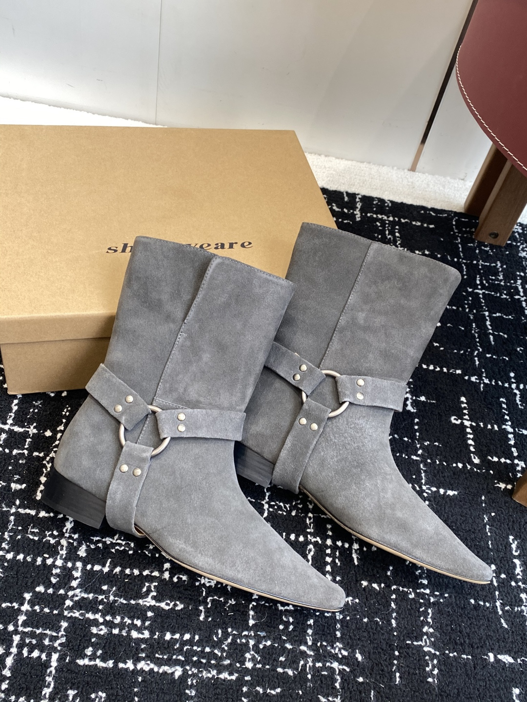 代购级韩国 shop weare 25ss 小方头短靴鞋面高丝光小牛麂皮 小牛皮，内里水染牛皮，意大利真