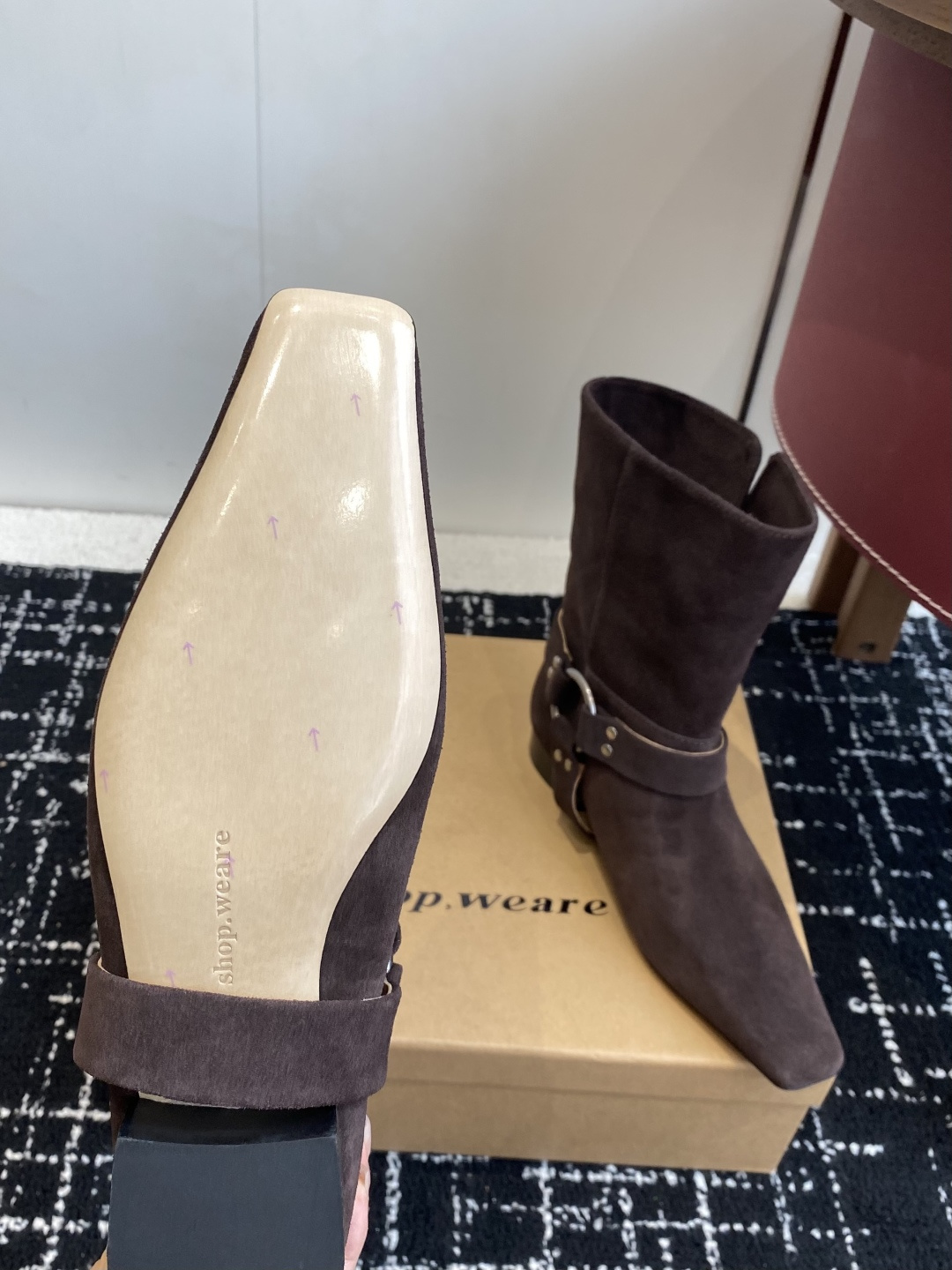 代购级韩国 shop weare 25ss 小方头短靴鞋面高丝光小牛麂皮 小牛皮，内里水染牛皮，意大利真