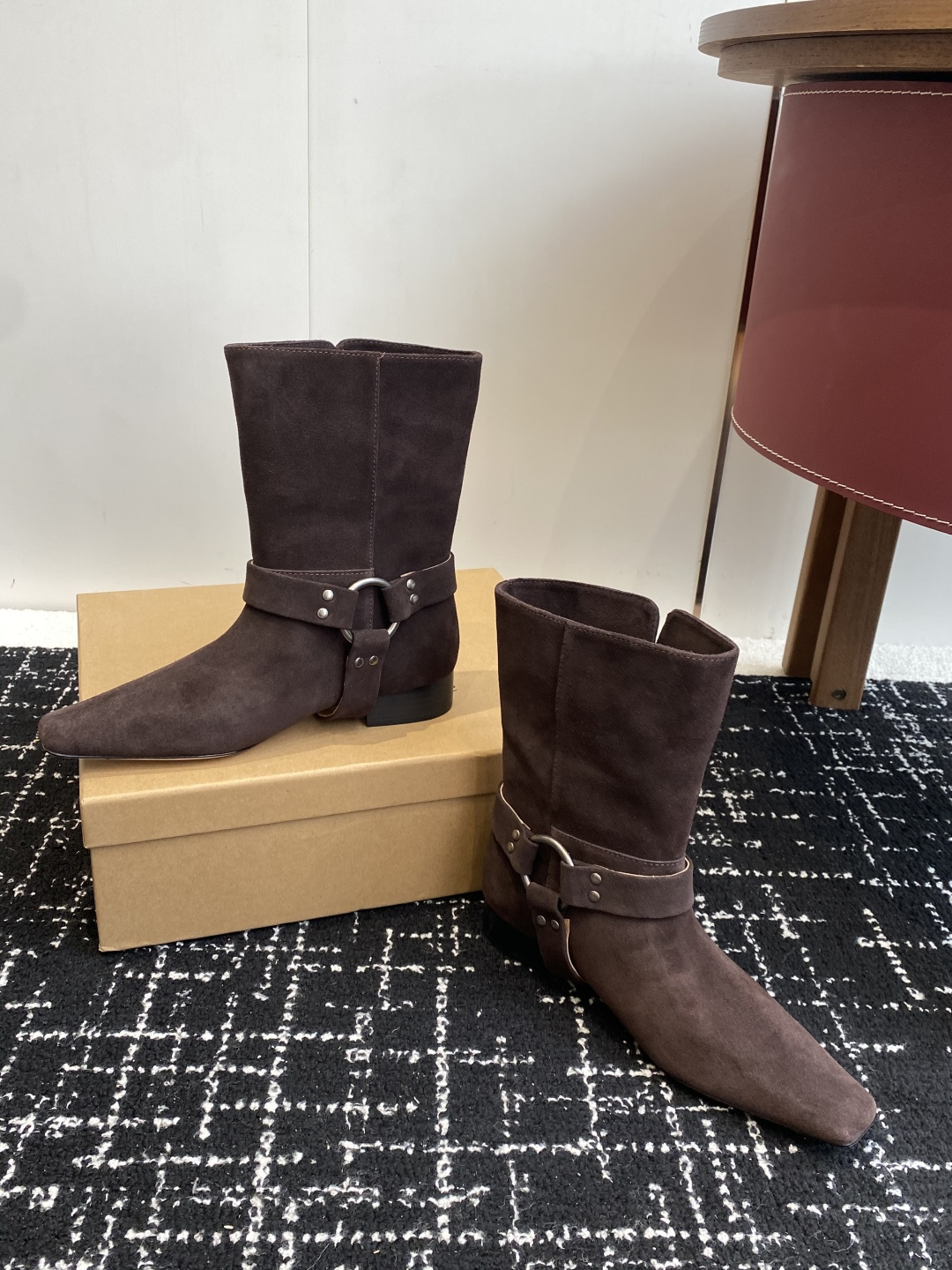 代购级韩国 shop weare 25ss 小方头短靴鞋面高丝光小牛麂皮 小牛皮，内里水染牛皮，意大利真