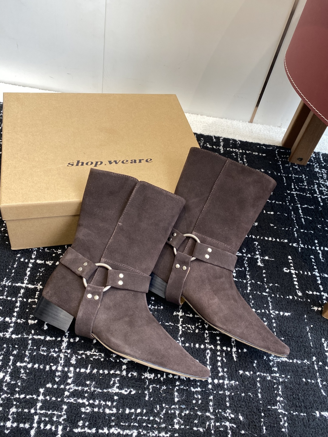 代购级韩国 shop weare 25ss 小方头短靴鞋面高丝光小牛麂皮 小牛皮，内里水染牛皮，意大利真