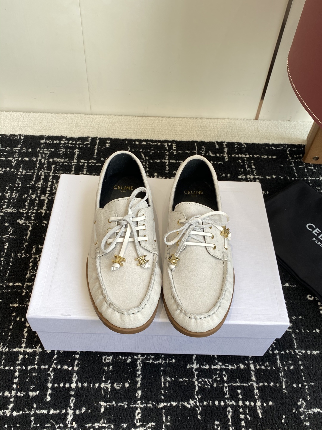 代购级Celine 25ss 新款 一脚蹬乐福鞋今年必须要入手一双celine乐福鞋 ,复古风经典款 超