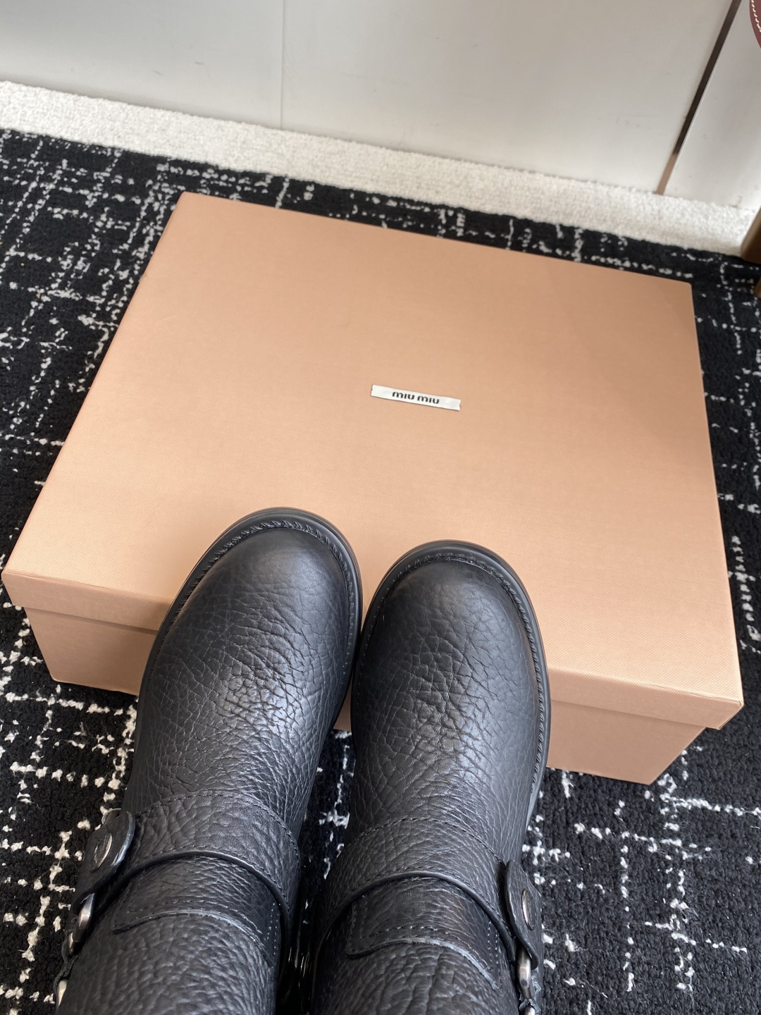 miu miu fw25 new arrival～ 缪缪 25ss 秋冬新款厚底 短靴 骑士靴简约鞋面点