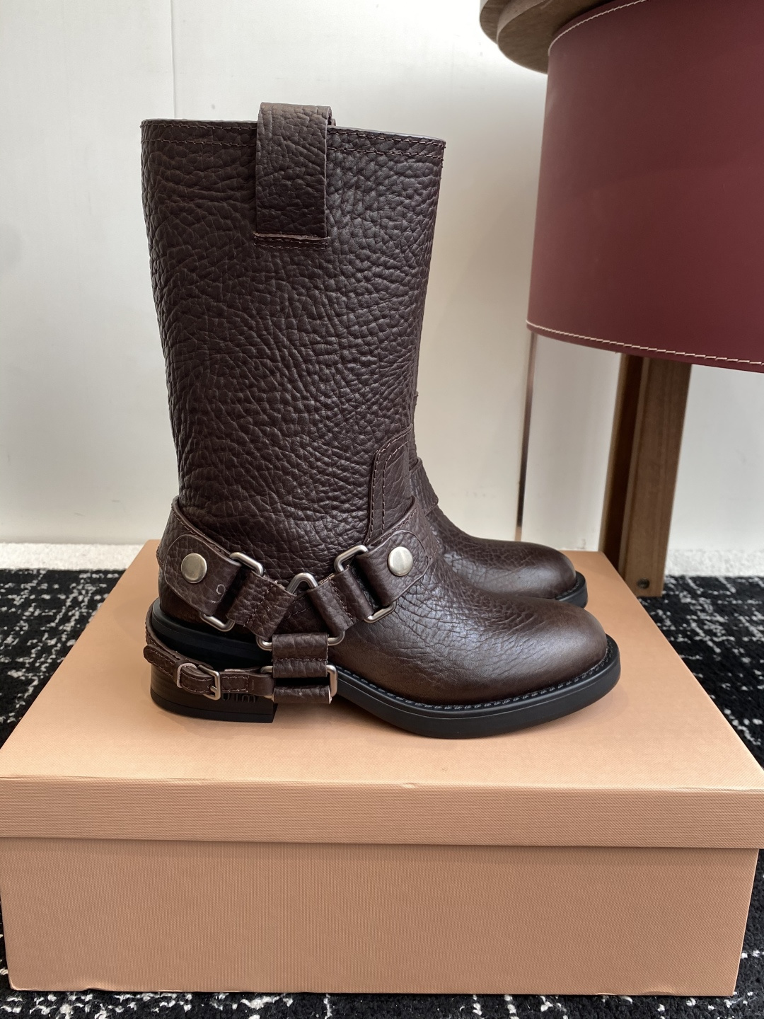 miu miu fw25 new arrival～ 缪缪 25ss 秋冬新款厚底 短靴 骑士靴简约鞋面点