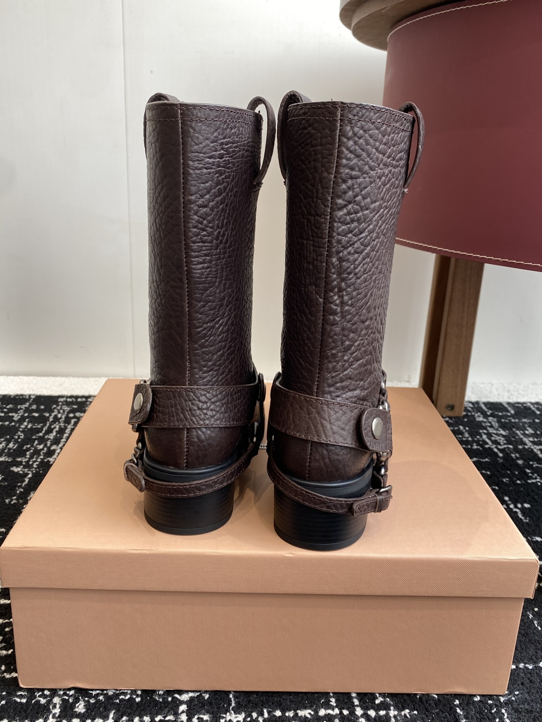 miu miu fw25 new arrival～ 缪缪 25ss 秋冬新款厚底 短靴 骑士靴简约鞋面点