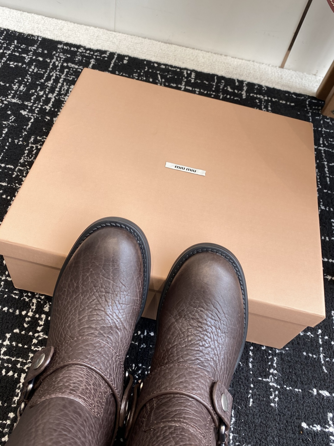 miu miu fw25 new arrival～ 缪缪 25ss 秋冬新款厚底 短靴 骑士靴简约鞋面点