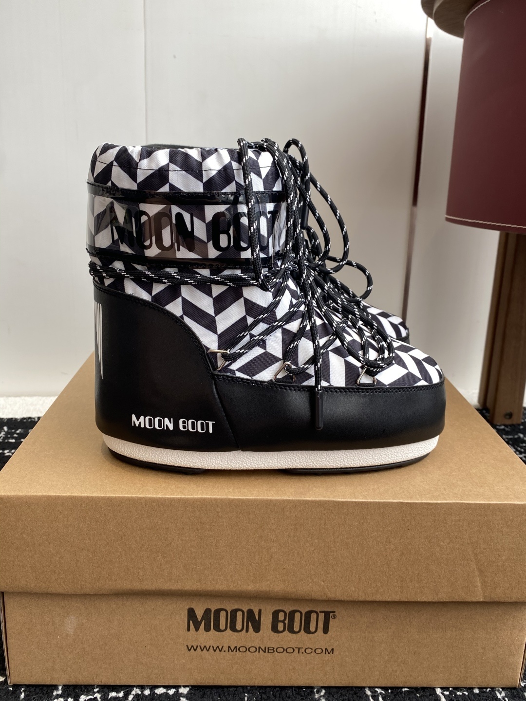代购级Moon Boot2025vs秋冬最新款雪地靴系列……丑萌雪地短靴忘了UGG吧,时髦人都在穿Moo