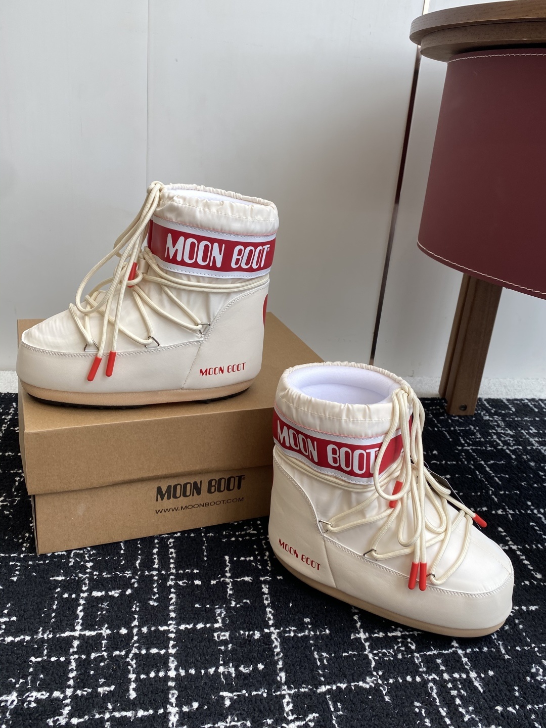 代购级Moon Boot2025vs秋冬最新款雪地靴系列……丑萌雪地短靴忘了UGG吧,时髦人都在穿Moo