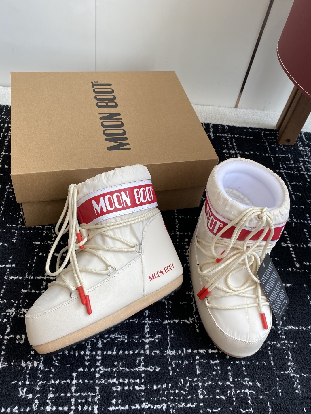代购级Moon Boot2025vs秋冬最新款雪地靴系列……丑萌雪地短靴忘了UGG吧,时髦人都在穿Moo