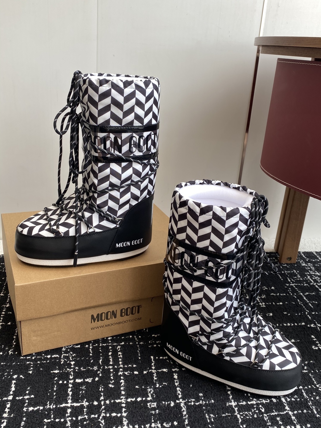 代购级Moon Boot2025vs秋冬最新款雪地靴系列……丑萌雪地短靴忘了UGG吧,时髦人都在穿Moo