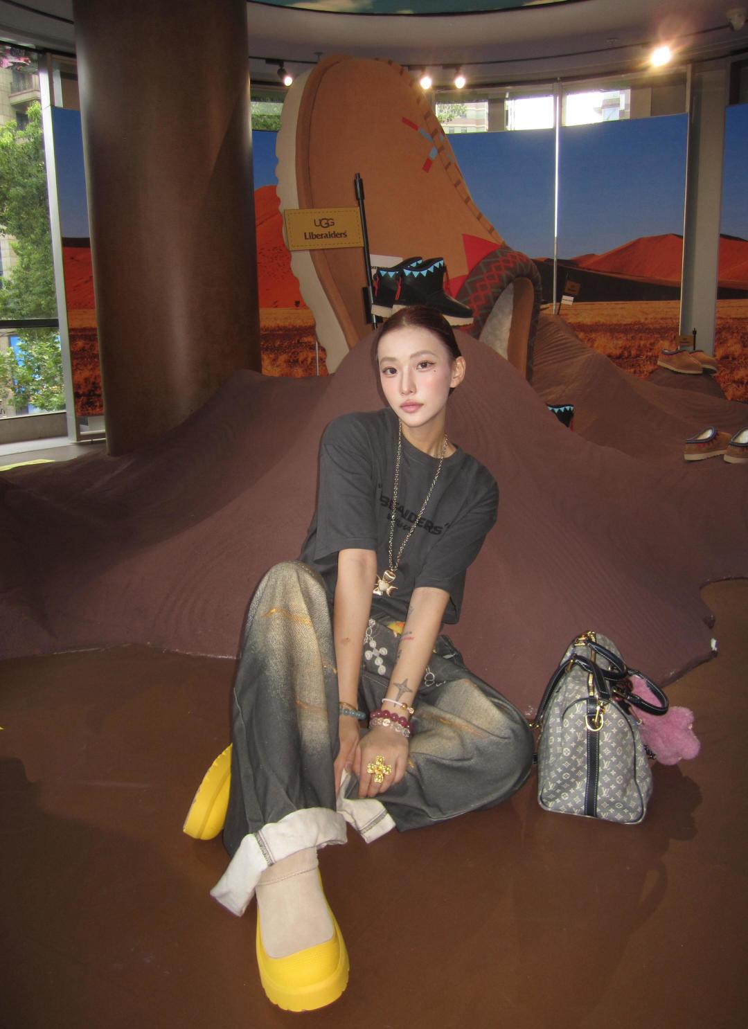 NO:544073,Foot pictures Reference, snow boots, boots19860909上脚图 参考,雪地靴,boots,Women's Shoes