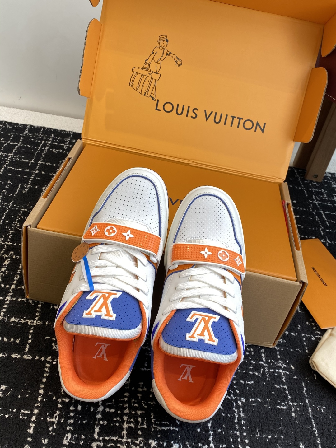 Louis Vuitton Louis Vuitton 25ss 驴家的 trainer板鞋，每个人都必须入的款，绝不后悔