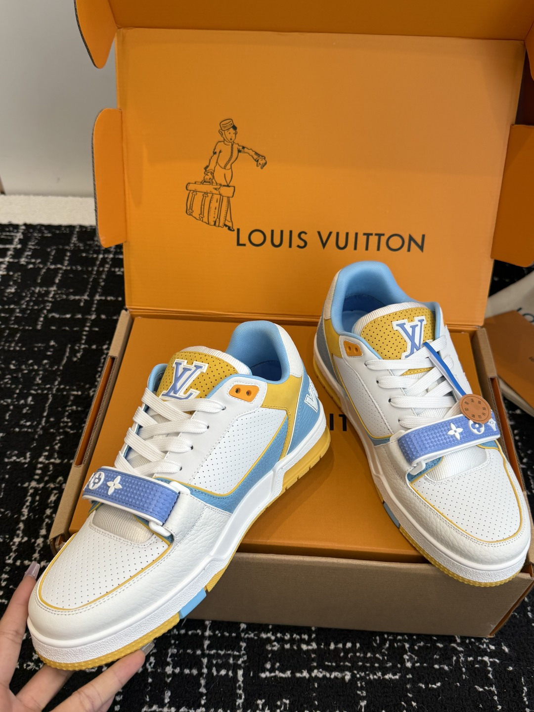 Louis Vuitton Louis Vuitton 25ss 驴家的 trainer板鞋，每个人都必须入的款，绝不后悔