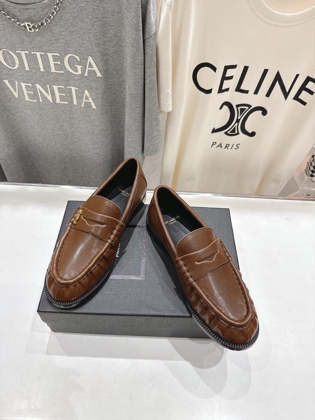 高版本出厂 SAINT LAURENT/圣罗兰YSL 25ss爆款平底玛丽珍一脚蹬乐福鞋,2025全新升