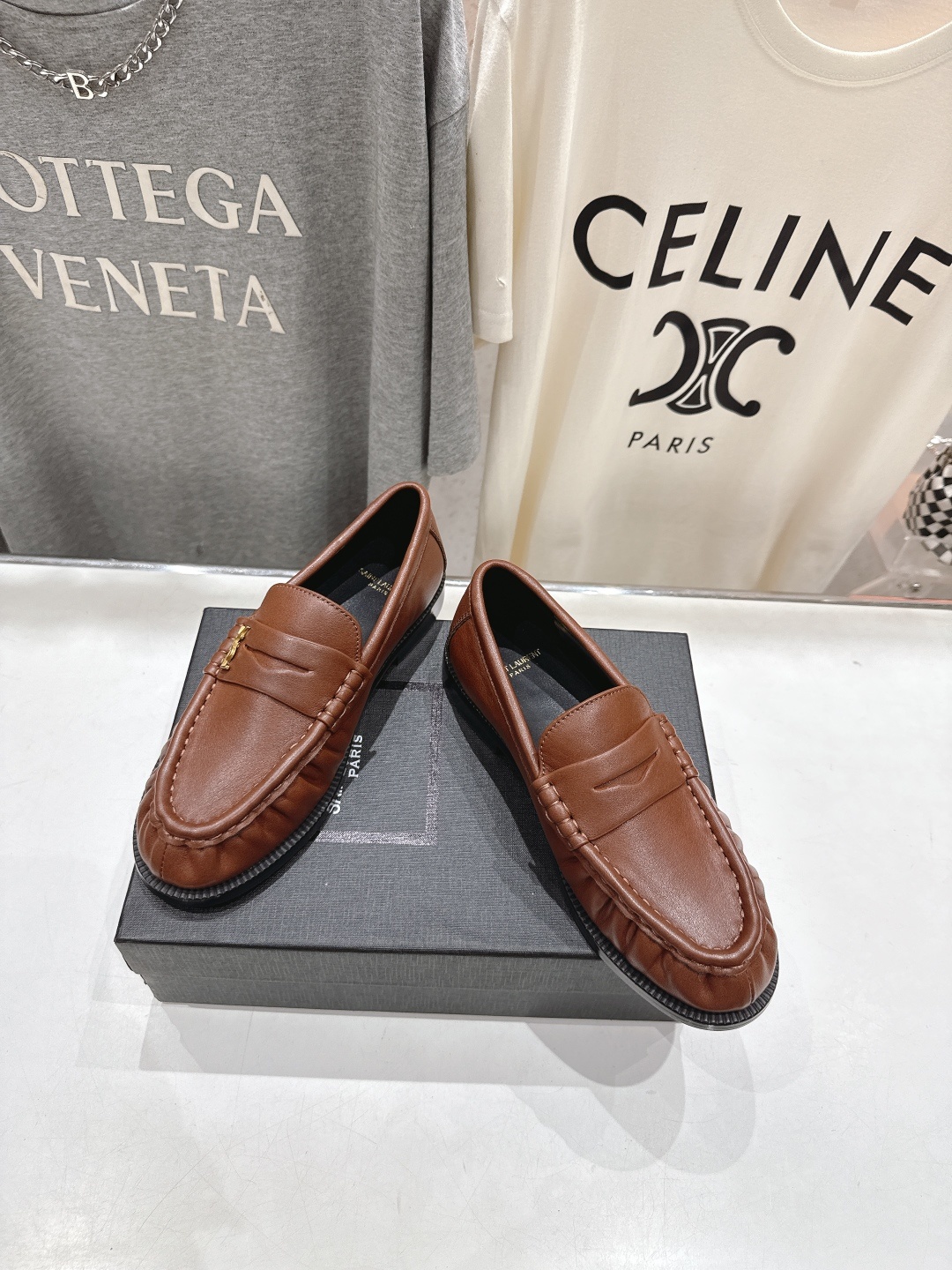 高版本出厂 SAINT LAURENT/圣罗兰YSL 25ss爆款平底玛丽珍一脚蹬乐福鞋,2025全新升