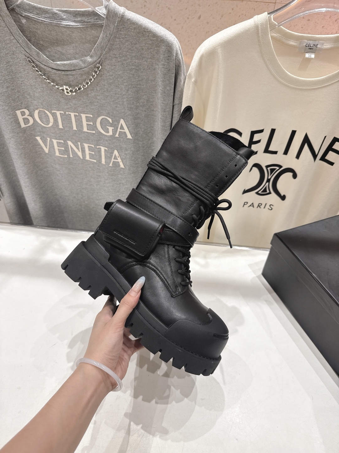 高版本出厂 🆕超🔥小众品牌DYMONLATRY 2025ss秋冬新款厚底工装靴马丁靴绑带中靴自带厚底增高