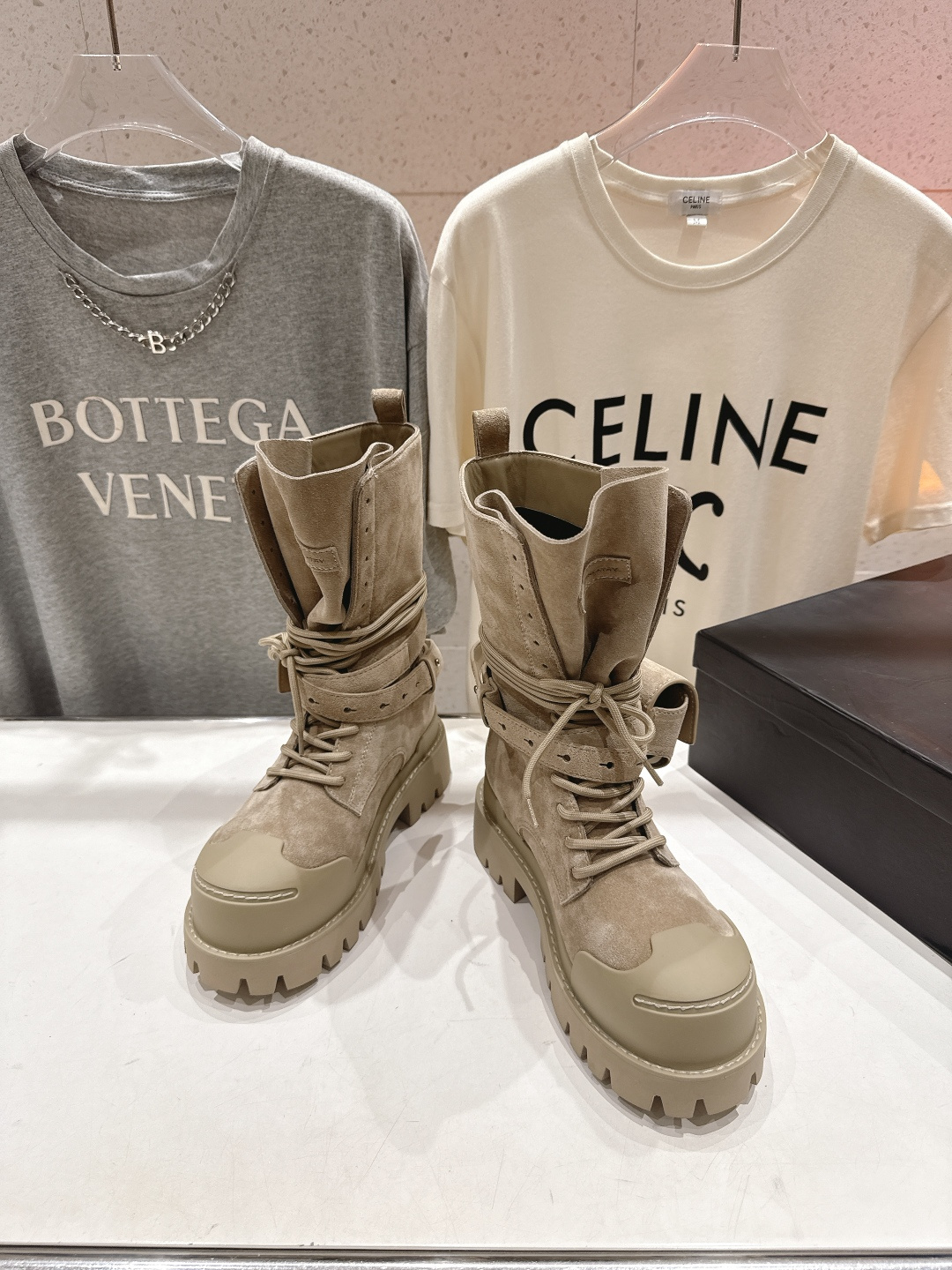 高版本出厂 🆕超🔥小众品牌DYMONLATRY 2025ss秋冬新款厚底工装靴马丁靴绑带中靴自带厚底增高