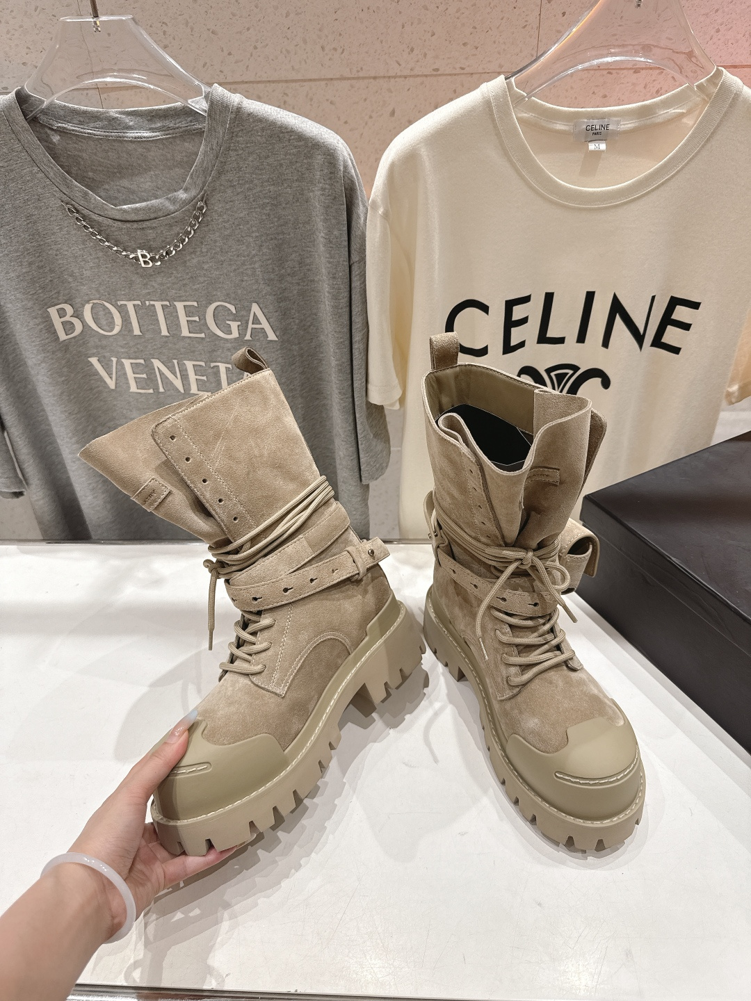 高版本出厂 🆕超🔥小众品牌DYMONLATRY 2025ss秋冬新款厚底工装靴马丁靴绑带中靴自带厚底增高