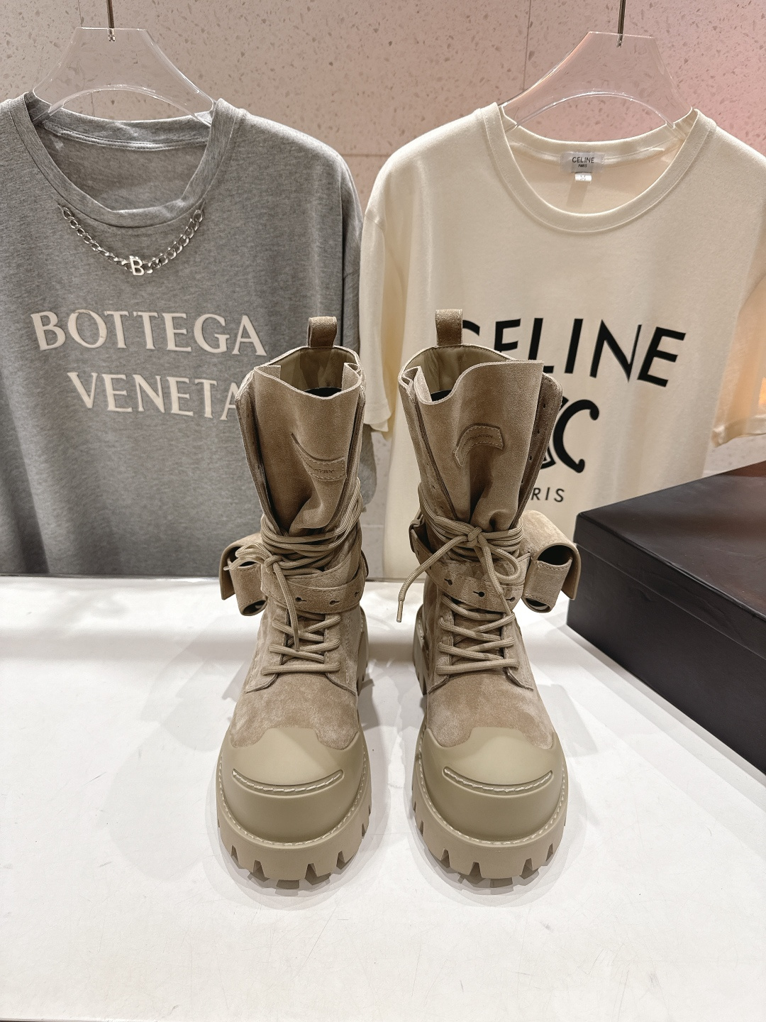 高版本出厂 🆕超🔥小众品牌DYMONLATRY 2025ss秋冬新款厚底工装靴马丁靴绑带中靴自带厚底增高