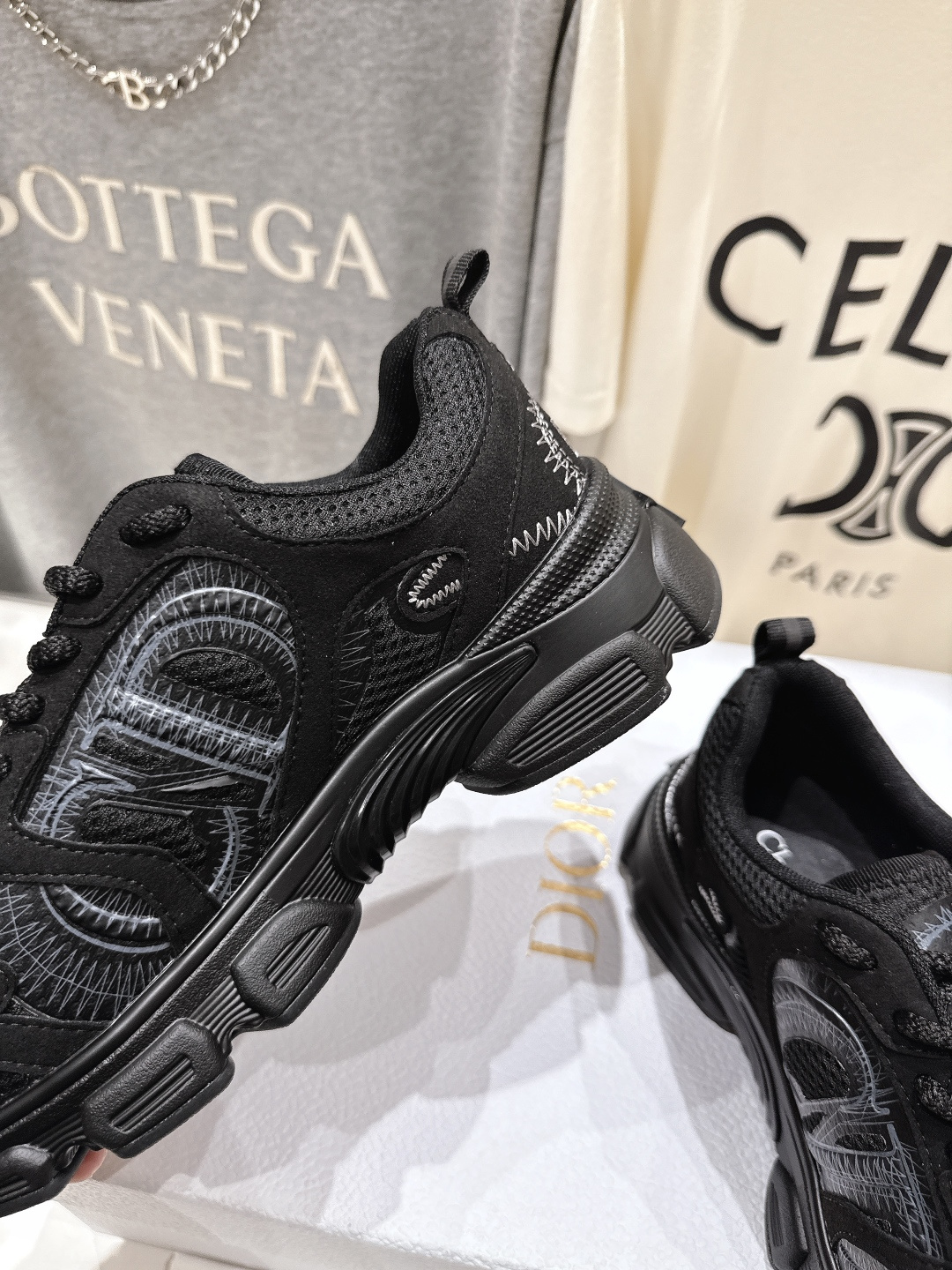 市场高版本 Dior*迪奥D家2025ss秋冬新款厚底休闲运动鞋老爹鞋，融入d家高定精神诠释经典跑鞋！原