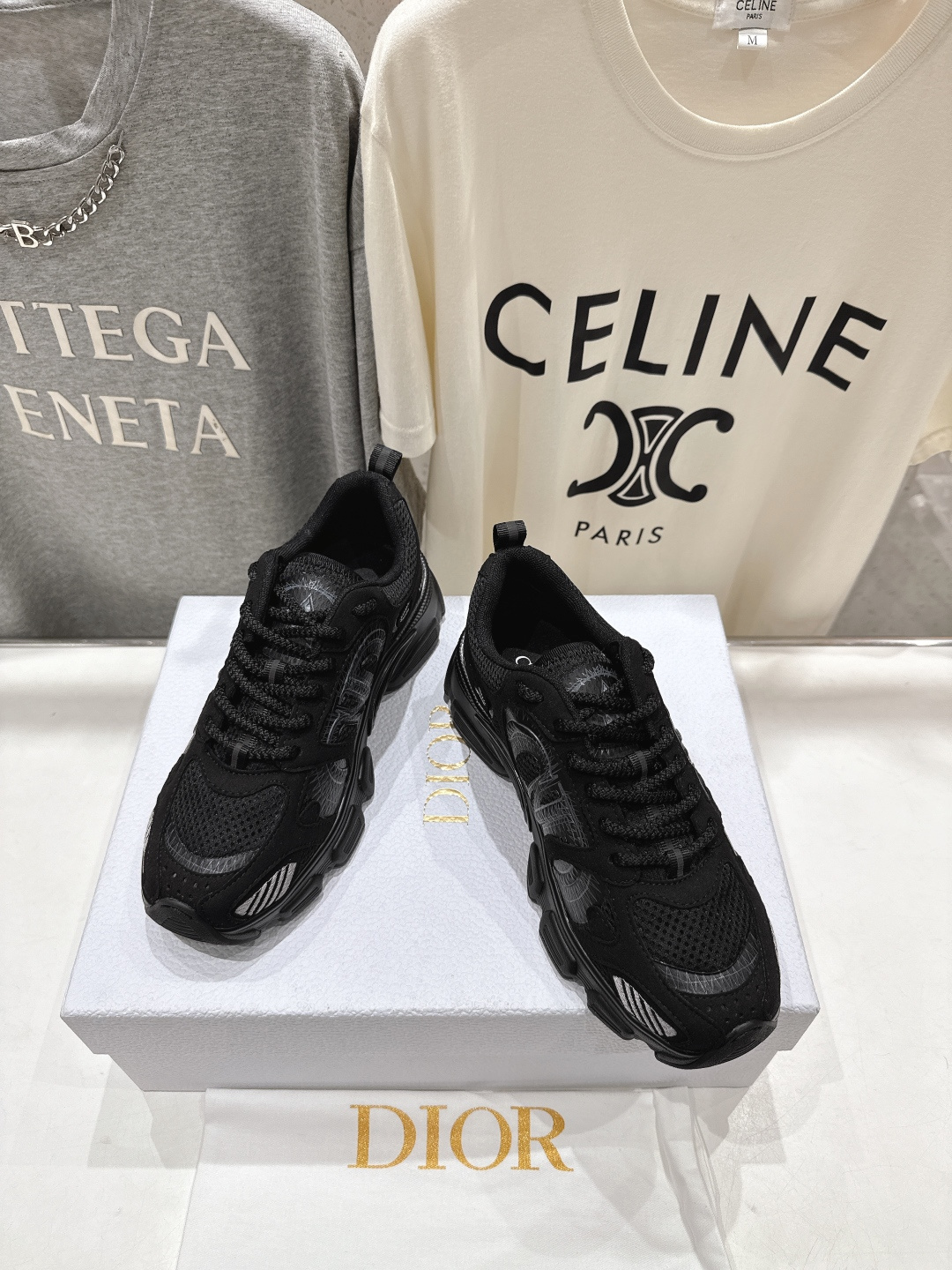 市场高版本 Dior*迪奥D家2025ss秋冬新款厚底休闲运动鞋老爹鞋，融入d家高定精神诠释经典跑鞋！原