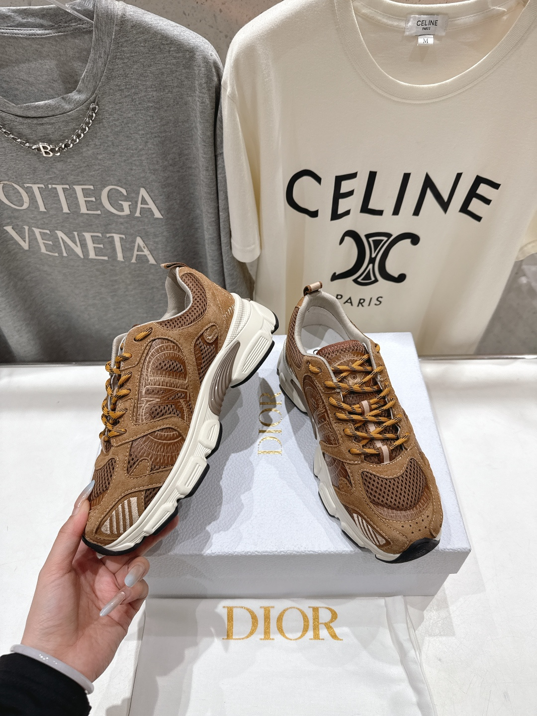 市场高版本 Dior*迪奥D家2025ss秋冬新款厚底休闲运动鞋老爹鞋，融入d家高定精神诠释经典跑鞋！原