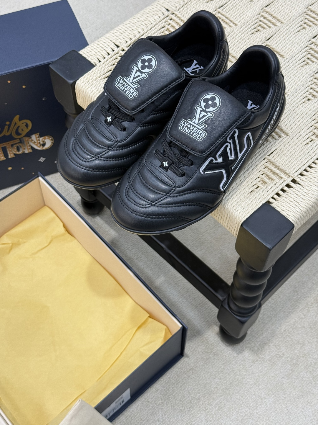 NO:482083,Louis Vuitton donkey brand football shoes Wang Jiaer's fashionable items women's size 35 36 37 38 39 40 women's size 560 men's size 40 41 42 43 44 men, casual shoes/sports shoes, louis vuitton, louis vuitton, sneakers19860909Louis Vuitton 驴牌足球鞋 王嘉尔同款时髦单品 女码35 36 37 38 39 40女560 男码40 41 42 43 44 男,休闲鞋/运动鞋,louis vuitton,louis vuitton,sneakers,Women's Shoes