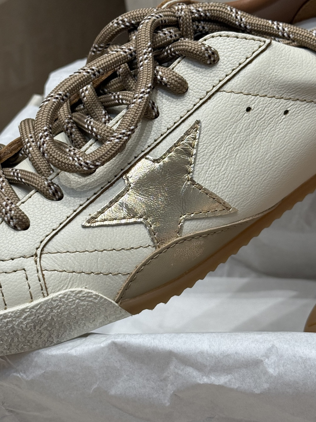 NO:405876,Customized beef reverse suede, pure cotton coil lining, cowhide feet, raw rubber outsole, casual shoes/sports shoes, sneakers, cowhide19860909定制牛反绒面 纯棉线圈内衬 牛皮脚垫 生胶大底,休闲鞋/运动鞋,sneakers,cowhide,Women's Shoes