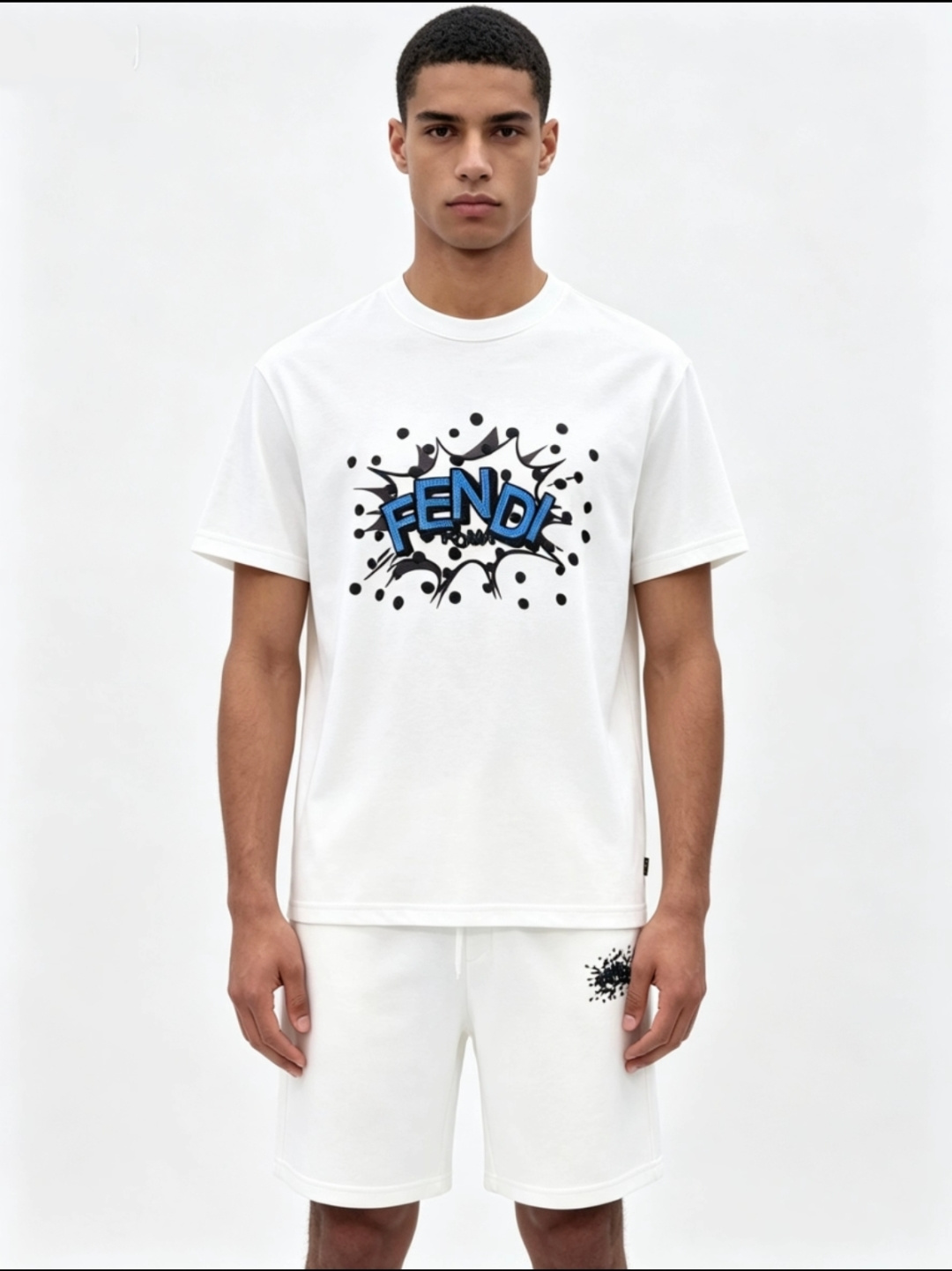 NO:846930,Fendi 2026 spring and summer latest model, same style for men and women, classic design short-sleeved T-shirt shorts suit, slightly expanded version, customized air layer fabric, soft to the touch, comfortable to wear, fine workmanship. The upper body effect is invincible and handsome.…………………………………………………… SizeM-XXXL,,fendi,shorts,T-shirt,tees,t-shirt,19860909芬迪 2026春夏最新款,男女同款,经典设计短袖T恤短裤套装,微扩版型,定制空气层面料,手感柔软,穿着舒适,做工精细.上身效果无敌帅气.………………………………………………… SizeM-XXXL,,fendi,shorts,T-shirt,tees，t-shirt,,Men's clothing
