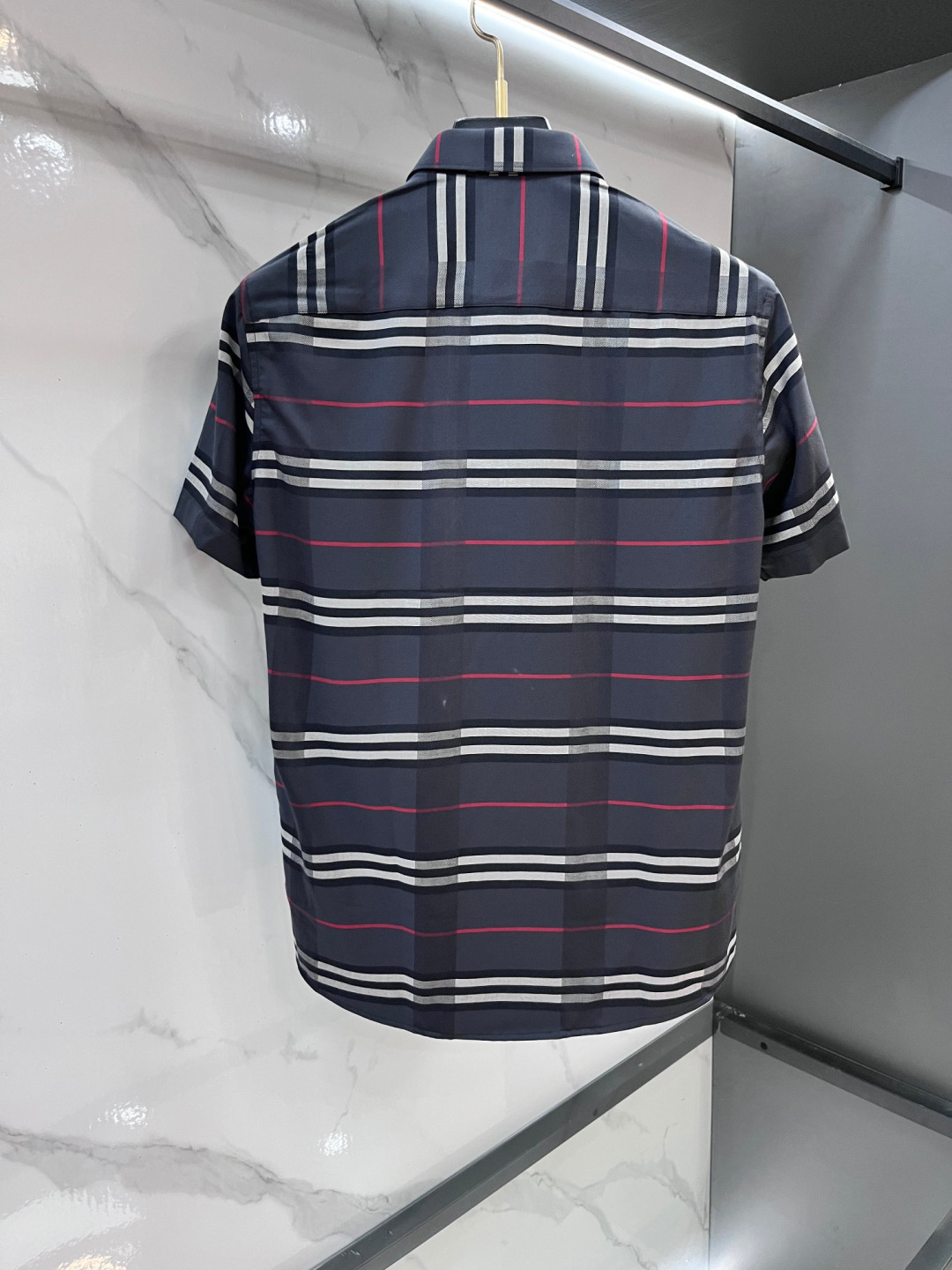 巴宝莉  官网1:1原单品质26ss新款秋冬格子对位衬衫原版3,200购入开发，面料采用100%锦纶定织
