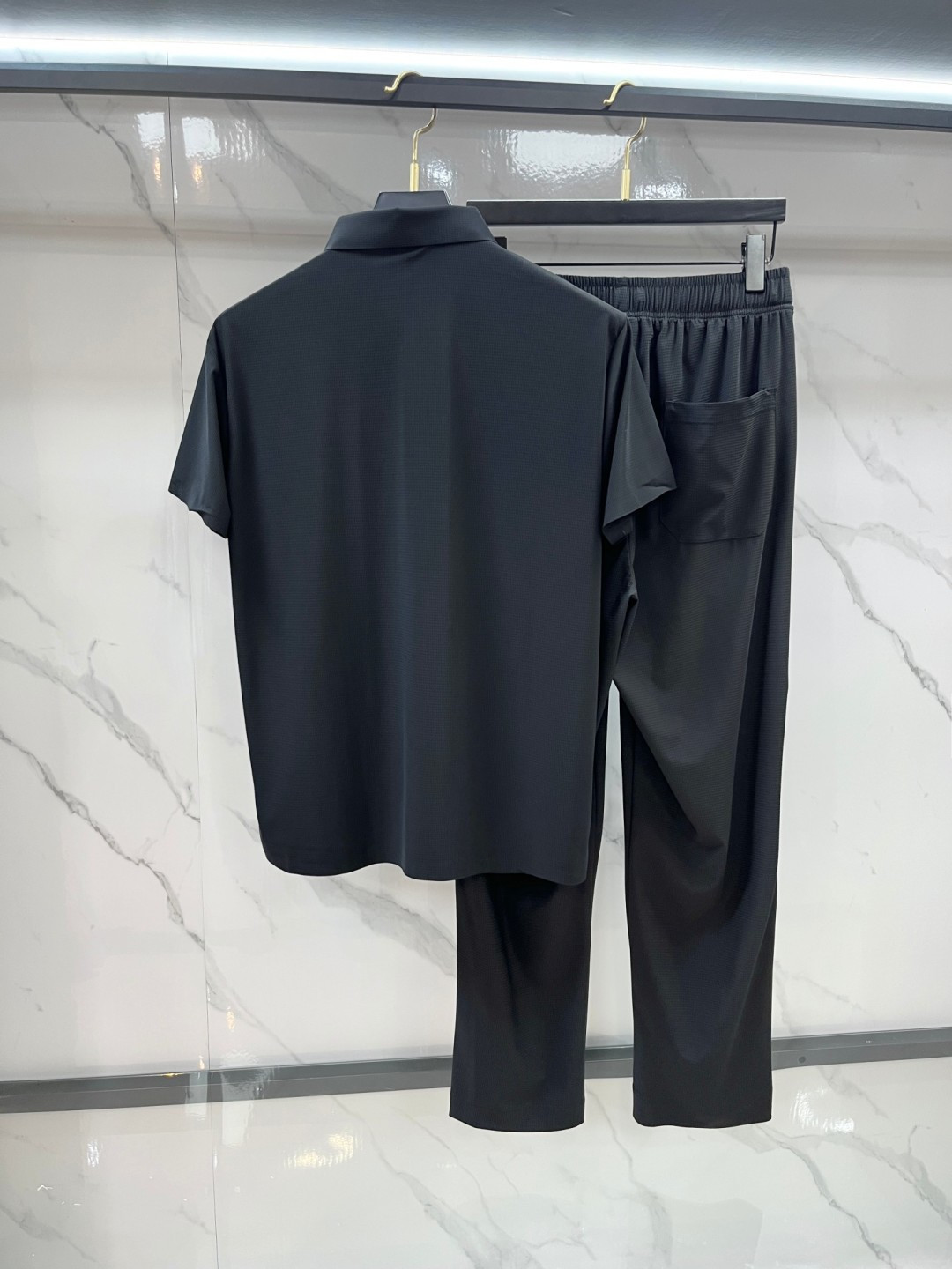 迪桑特 专柜新款套装 男士翻领Polo衫短袖 柜台同步发售  简洁时尚百搭 高端品质 胸前品牌logo设