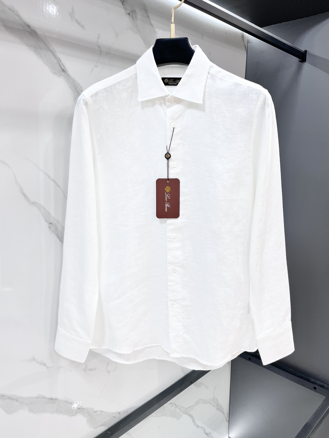 Loro Piana 老钱风亚麻衬衫，经典中式领，三个色经典入荷。。。自然垂坠不软塌，商务休闲一键切换，