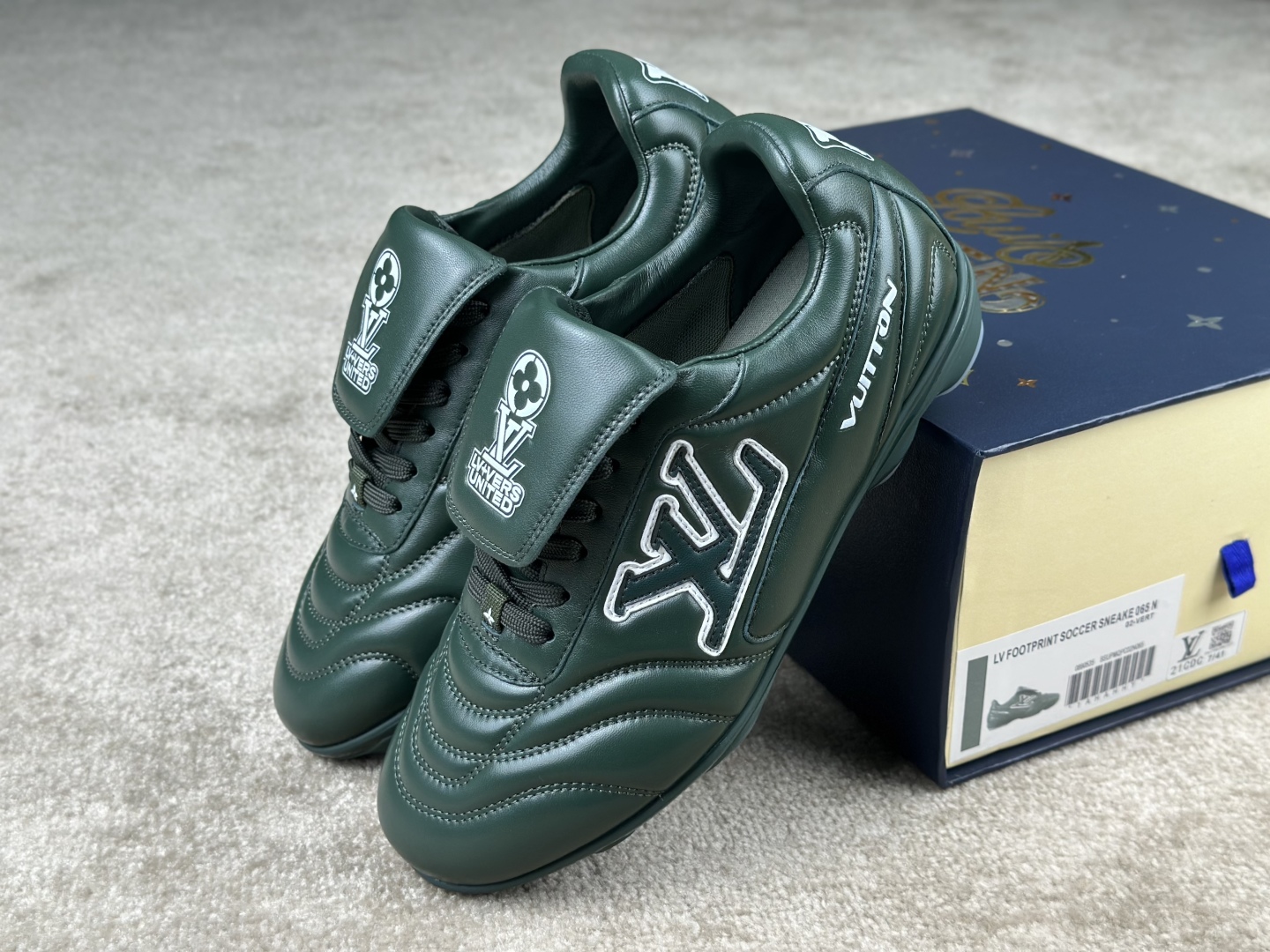 Louis Vuitton Footprint Sneaker - Top Quality, Style and Comfort in Every Step 5 cmp i1741972719342 2179 0 3