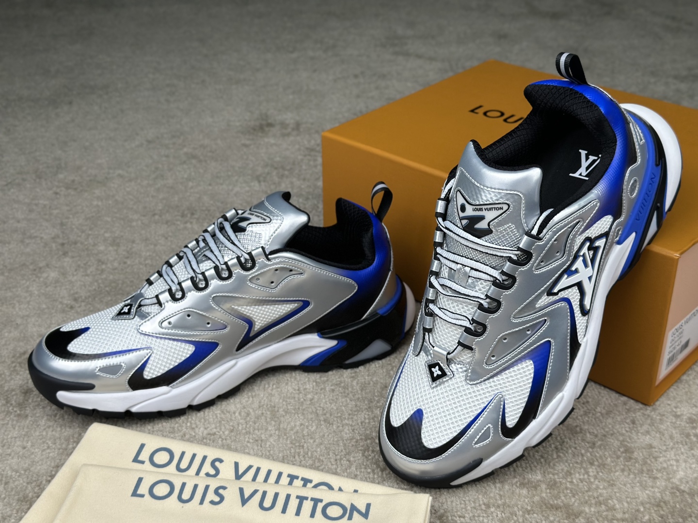 Louis Vuitton Runner Tatic Sneaker - Silver and Blue - Size 38 to 46 3 cmp i1742064692041 5177 0 2