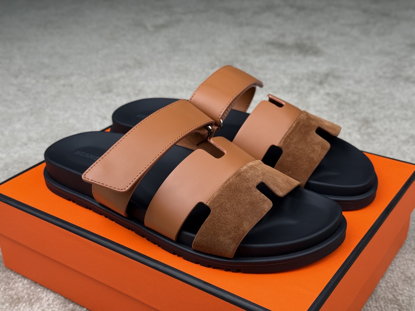 Hermes Chypre Sandal: Top Layer Cowhide, Premium Quality, Full Shoe Packaging 2 cmp i1746555022346 5098 0 0
