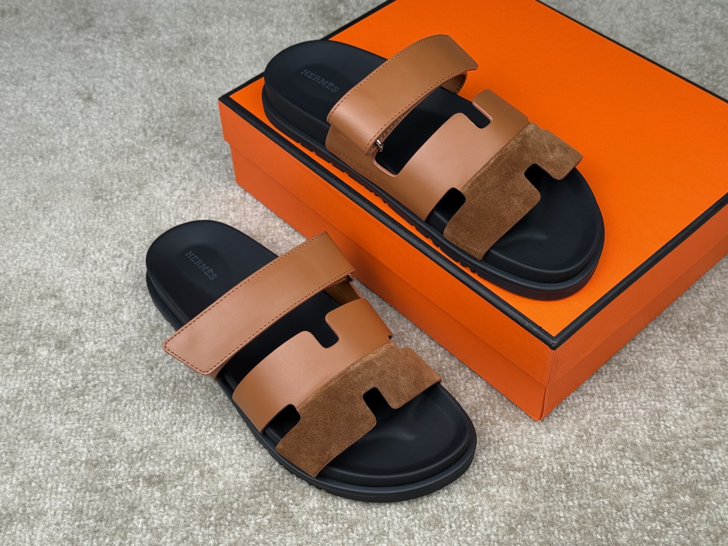 Hermes Chypre Sandal: Top Layer Cowhide, Premium Quality, Full Shoe Packaging 5 cmp i1746555025449 2148 0 3