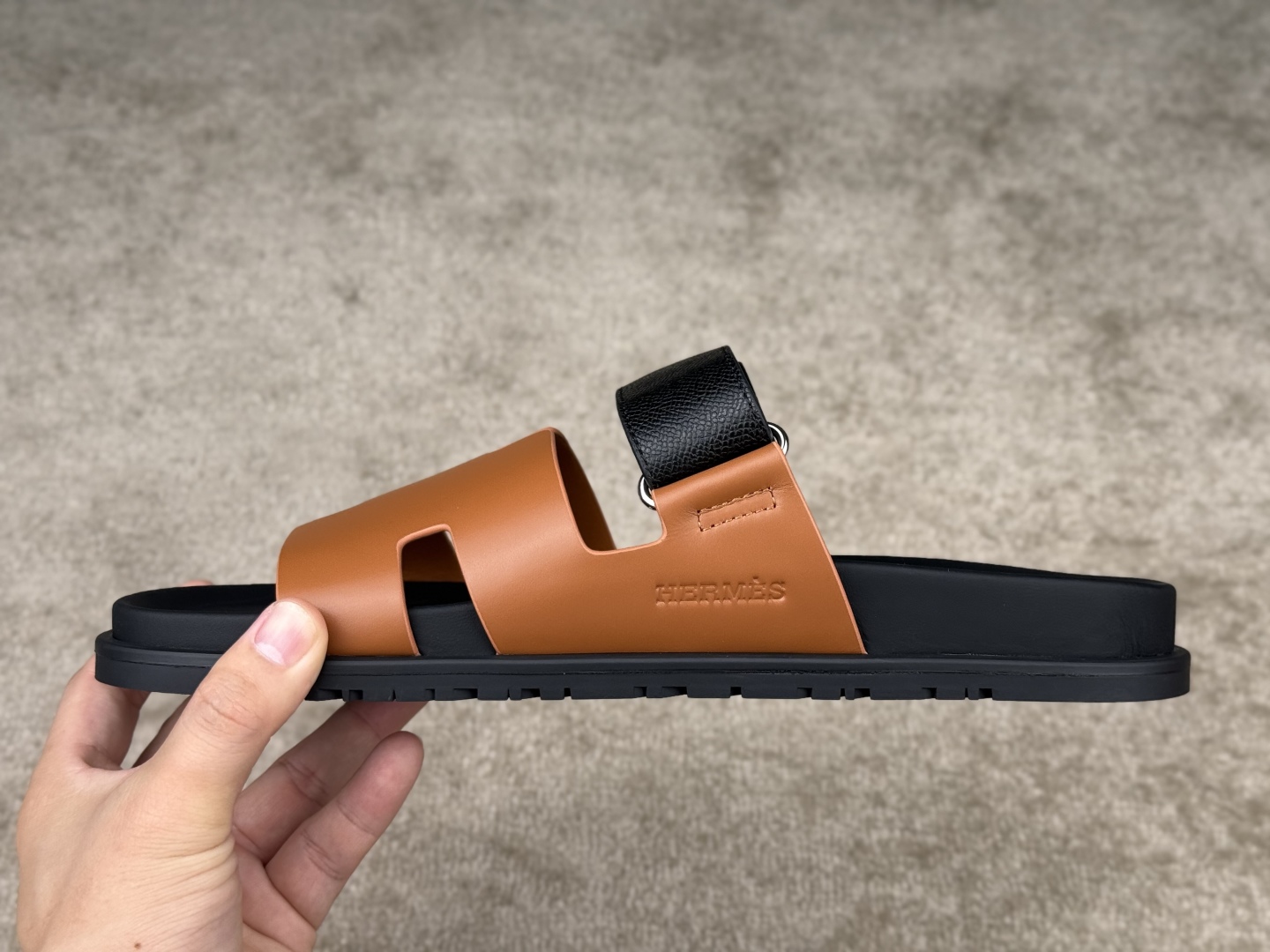 Hermès Chypre Sandal: Top Layer Cowhide, Premium Quality, Sizes 36-47 7 cmp i1746555115725 8472 0 6