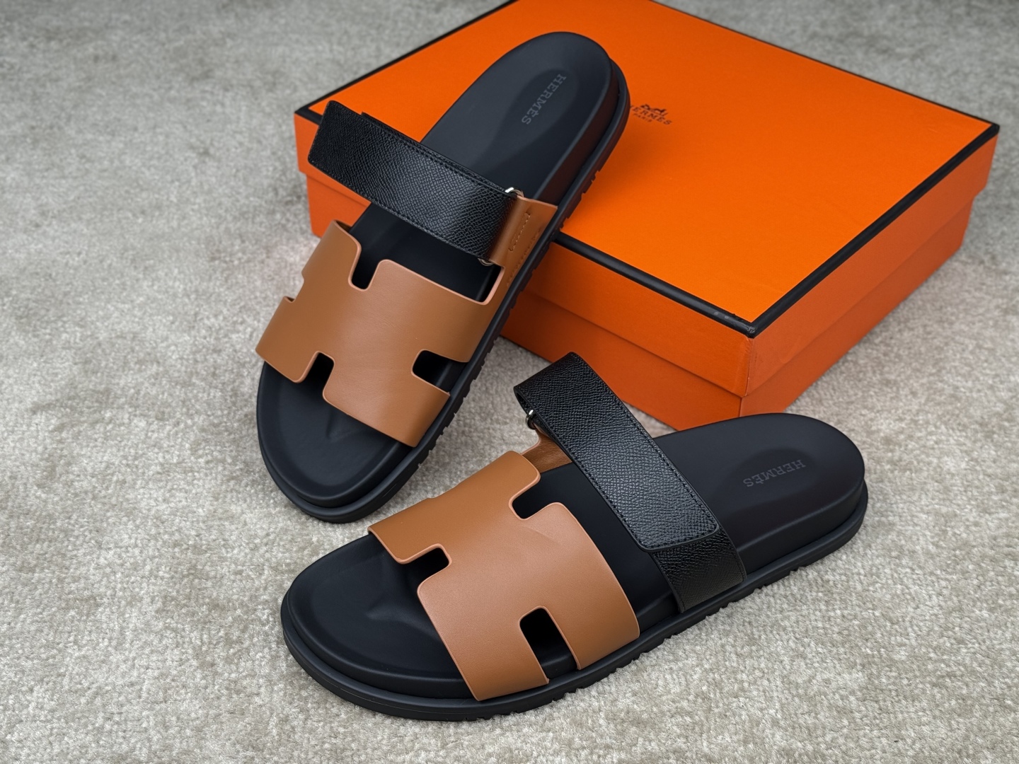 Hermès Chypre Sandal: Top Layer Cowhide, Premium Quality, Sizes 36-47 4 cmp i1746555115734 8835 0 3