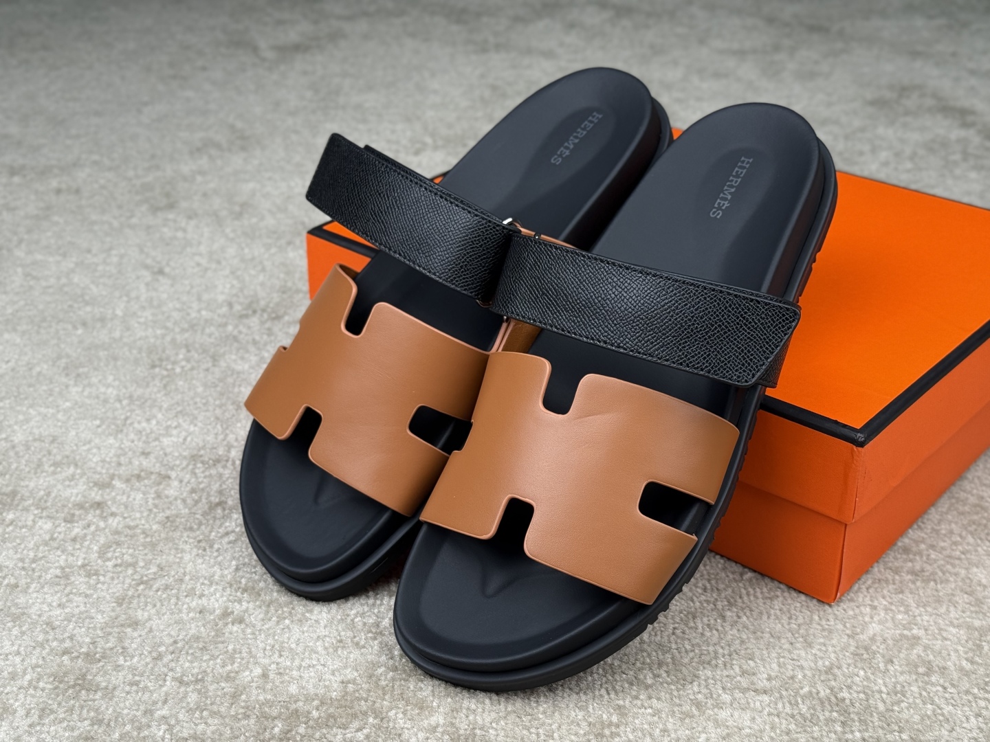 Hermès Chypre Sandal: Top Layer Cowhide, Premium Quality, Sizes 36-47 5 cmp i1746555115750 1433 0 4
