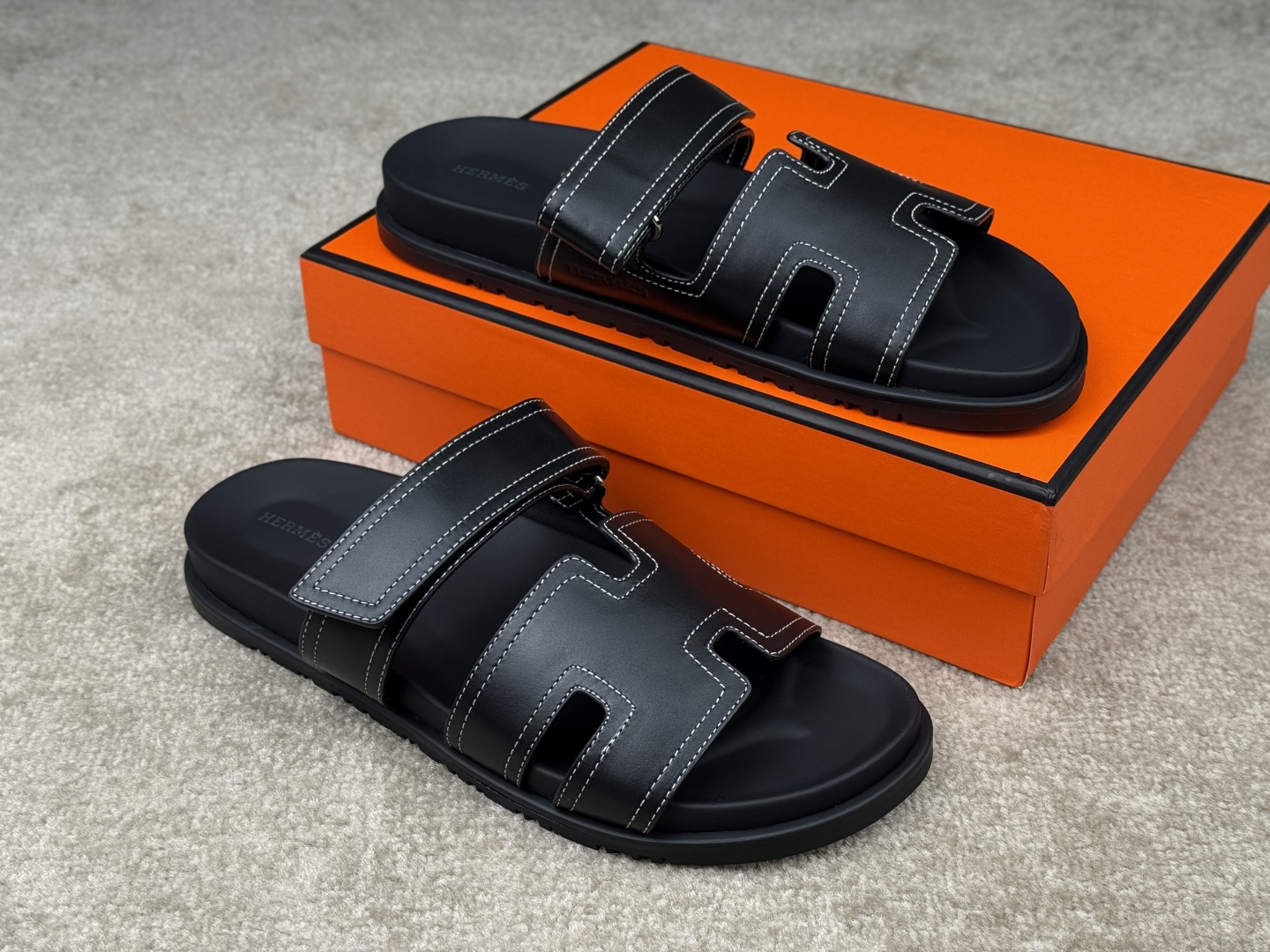 Hermès Chypre Sandal: Top Layer Cowhide, Premium Quality, Full Shoe Packaging 4 cmp i1746555254759 4609 0 2