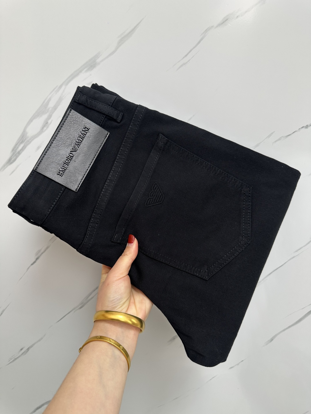 NO:128066,Amani official website counter is available at the same time, original singles are ruthless, super stylish jeans, customized original washing denim fabric, unique design, top-grade printing craft letter pattern logo, original hardware and auxiliary decoration, extremely superior jeans, the materials and craftsmanship are extremely luxurious and exquisite, extremely high-end, handsome and stylish, recommended, digits 29-38, jeans, alexander wang19860909Amani 官网专柜同步有售,原单狠货,超级有范儿的一款牛仔裤,定制原版水洗牛仔面料,独特设计,顶级印花工艺字母图案logo,原版五金辅料装饰,极为翘楚的一款牛仔裤,用料与工艺都极致奢华精湛,档次极高,上身帅气有型,推荐,码数29—38,,jeans,alexander wang,Men's clothing