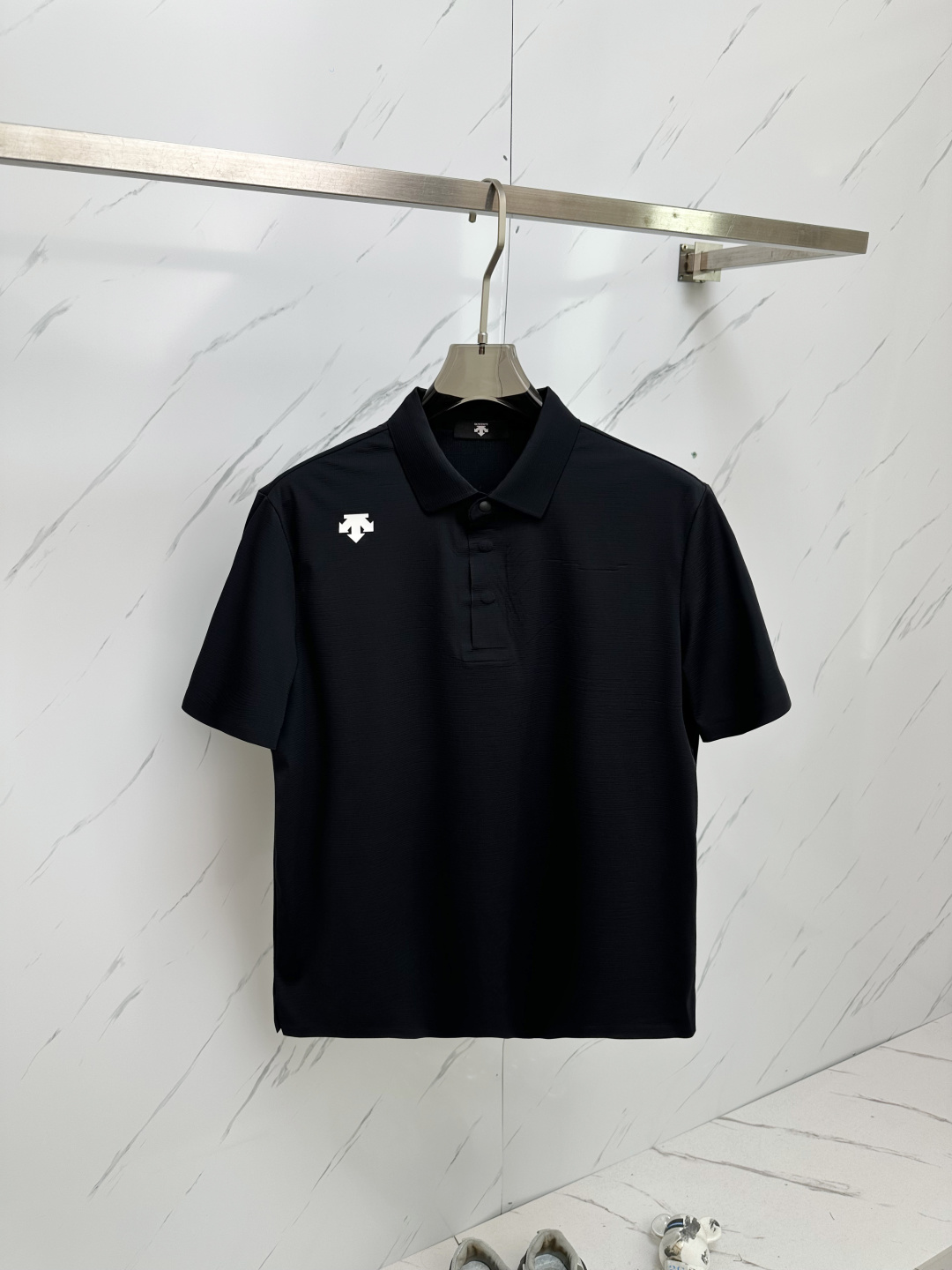 NO:428507,The latest and most top version of Polo shirt short sleeves, the best quality. Jade silk top production process imported fabrics, unique design of the counter model, imported high-end custom imported feel first-class!  !  Code number M—2XL, T-shirt,alexander wang19860909最新最顶级版本Polo衫短袖,最顶级的品质.玉蚕丝 顶级制作工艺进口面料,专柜款独特设计,采用进口高端订制进口手感一流！！码数M—2XL,,T-shirt,alexander wang,Men's clothing