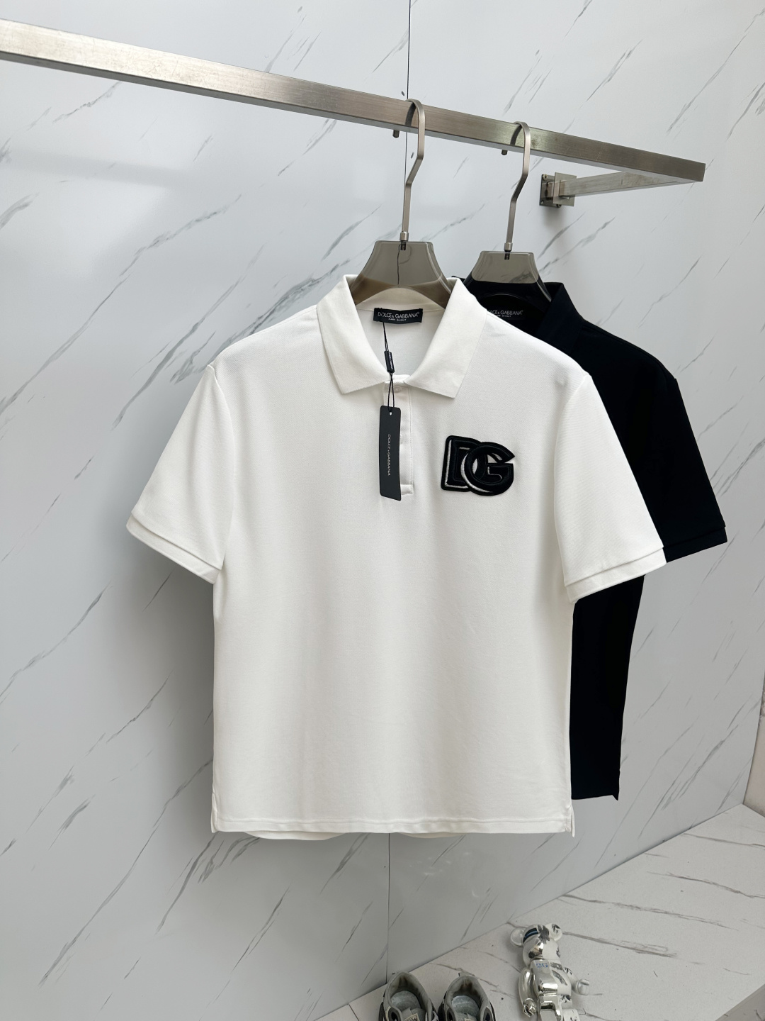 NO:150041,2025 DG latest and top version Polo shirt short sleeves, top quality. Jade silk top production craft imported fabrics, unique design of counter style, imported high-end custom imported feel first-class!  !  Code number M-3XL, Dolce & Gabbana, T-shirt, alexander wang198609092025 DG 最新最顶级版本Polo衫短袖,最顶级的品质.玉蚕丝 顶级制作工艺进口面料,专柜款独特设计,采用进口高端订制进口手感一流！！码数M—3XL,,Dolce&Gabbana,T-shirt,alexander wang,Men's clothing