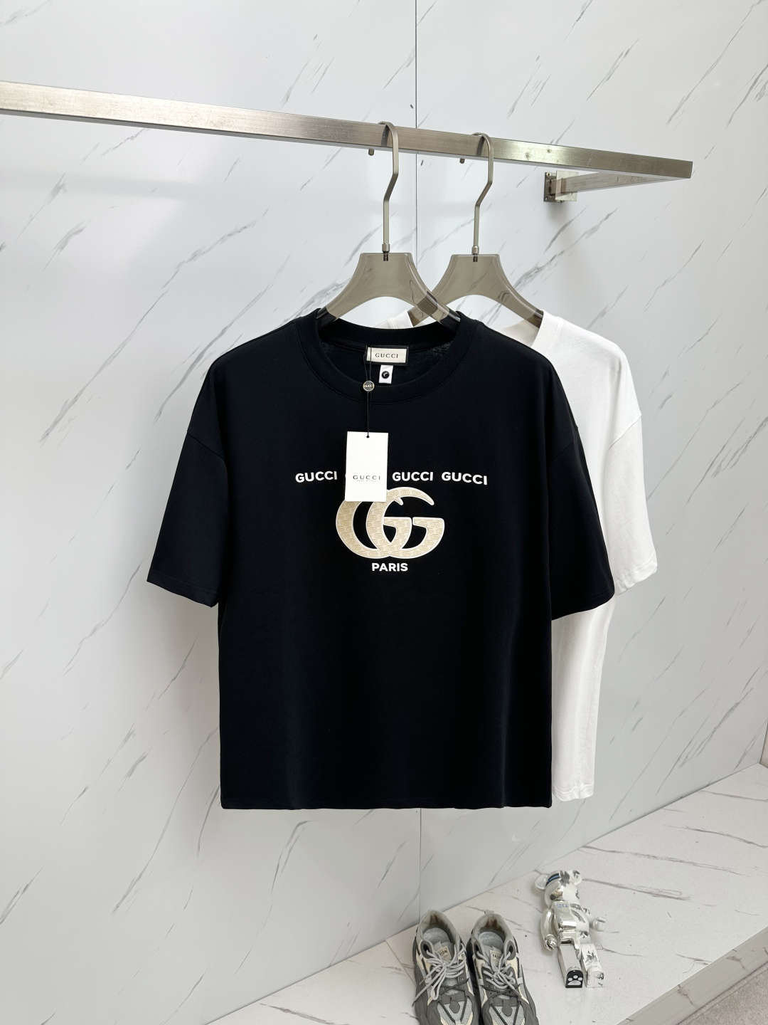 NO:140432,GUCCI GC 25SS early spring new style, classic letter logo wow rubber thick board short sleeves, light luxuryism, essential items for men and women's daily commuting outfits Correct version Welcome to compare code S-2XL, gucci, T-shirt, alexander wang19860909GUCCI GC 25SS早春新款 经典字母logo哇胶厚板短袖 轻奢主义 男女日常通勤穿搭必备单品 正确版本 欢迎对比 码数S-2XL,,gucci,T-shirt,alexander wang,Men's clothing