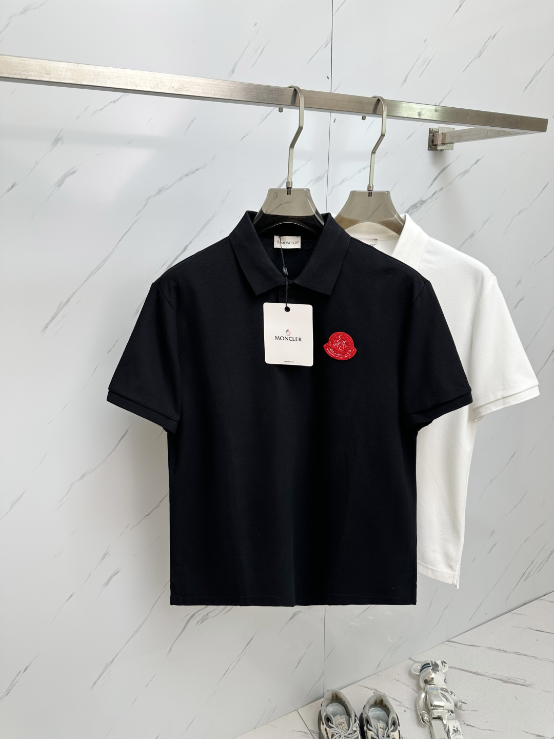 NO:452057,MO's latest and most top version of Polo shirt short sleeves, the top quality. Jade silk top production process imported fabrics, unique design of the counter model, imported high-end custom imported feel first-class!  !  Code number M-3XL, T-shirt,alexander wang19860909MO 最新最顶级版本Polo衫短袖,最顶级的品质.玉蚕丝 顶级制作工艺进口面料,专柜款独特设计,采用进口高端订制进口手感一流！！码数M—3XL,,T-shirt,alexander wang,Men's clothing