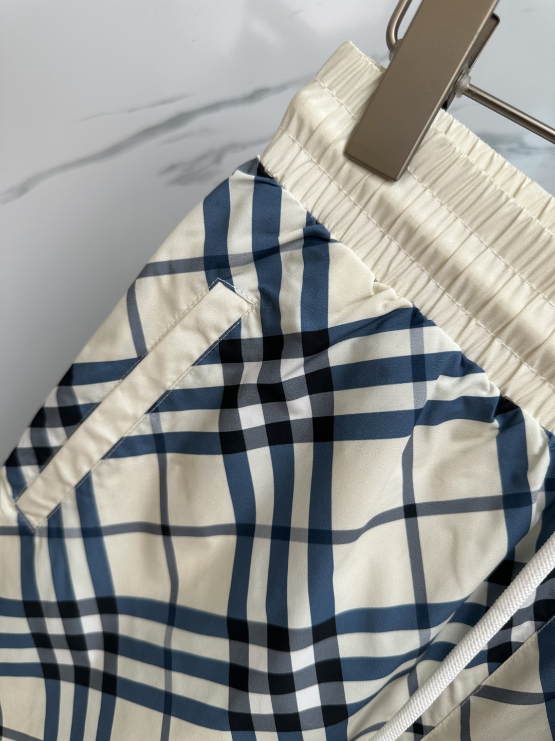BURB Plaid Shorts - Custom Fabric, Comfortable Fit, Stylish Design 6 cmp i1747051134823 1079 0 4